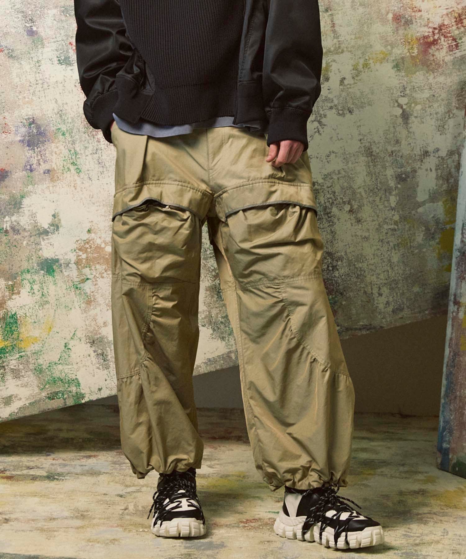 【メゾンスペシャル/MAISON SPECIAL】のGather Curved Switching Wide Pants インテリア・キッズ・メンズ・レディースファッション・服の通販 founy(ファニー) ファッション Fashion レディースファッション Fashion for Women パンツ Pants & Trousers アウトドア Outdoor Clothing ギャザー Gathered, Ruffled 切替 Switching, Contrast Panel ドローコード Drawcord, Drawstring Cord パターン Pattern, Design Print フラップ Flap, Flap Pocket フロント Front, Front Design ワイド Wide, Wide Fit おすすめ Recommended / Our Picks エレガント 上品 Elegant G.BGE|ID: prp329100004806824 ipo3291000000034880653