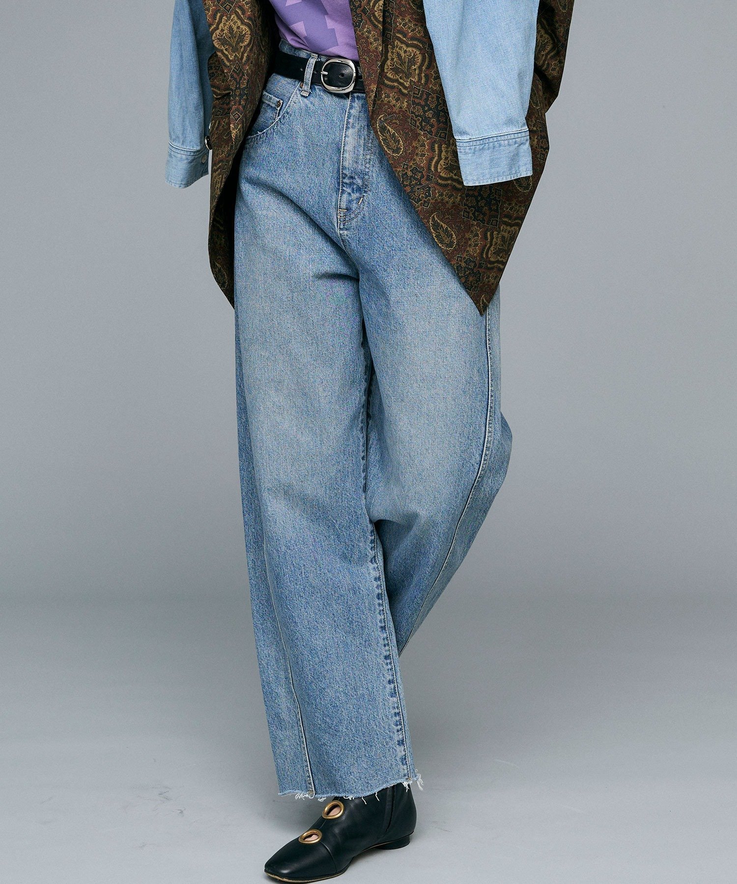 【ジョンブルプライベートラボ/Johnbull Private labo】のカーブデニムパンツ インテリア・キッズ・メンズ・レディースファッション・服の通販 founy(ファニー) ファッション Fashion レディースファッション Fashion for Women パンツ Pants & Trousers デニムパンツ・ジーンズ・美脚デニム Denim Jeans & Pants インナー Innerwear 春 Spring 秋 Autumn コンパクト Compact, Small Size サンダル Sandals, Summer Shoes ショート Short, Short Length シンプル Simple, Minimal ジャケット Jacket, Outerwear タートル Turtleneck, Turtle Collar デニム Denim, Jeans Material バランス Balance, Style Balance ブルゾン Blouson, Bomber Jacket ベーシック Basic, Essential ポケット Pocket, Pocket Detail モッズコート Mods Coat, Military Parka レギュラー Regular, Standard Fit ロング Long, Long-Length ワイド Wide, Wide Fit 冬 Winter / This Winter おすすめ Recommended / Our Picks 夏 Summer インディゴブルー|ID: prp329100004806829 ipo3291000000034880700