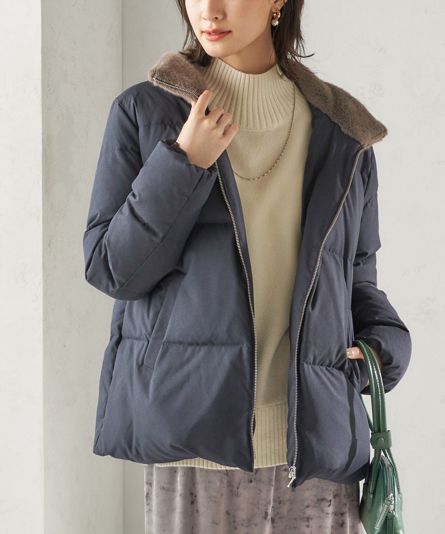 【シップス フォー ウィメン/SHIPS】のLIMONTA EAST 河田 ダウン ジャケット インテリア・キッズ・メンズ・レディースファッション・服の通販 founy(ファニー) ファッション Fashion レディースファッション Fashion for Women アウター Coat / Outerwear Collection レディースジャケット・軽アウター Jackets コンパクト Compact, Small Size 軽量 Lightweight, Ultra Light ジャケット Jacket, Outerwear スタンド Stand Collar, Upright Stand スピンドル Spindle, Drawcord ダウン Down, Puffer 定番 Standard, Basic Item なめらか Smooth, Silky Texture フェイクファー Faux Fur, Imitation Fur フレア Flare, Flared ポケット Pocket, Pocket Detail マフラー Scarf, Muffler ミックス Mix, Mixed Style ビジネス 仕事 通勤 Business / Work / Commuting 2025年 2025 2025-2026秋冬・A/W Autumn/Winter 2025–26 AW25–26 ネイビー|ID: prp329100004806917 ipo3291000000034881287