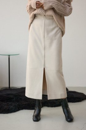 【アズール バイ マウジー/AZUL by moussy】のフェイクレザー/スエードジップタイトスカート 人気、トレンドファッション・服の通販 founy(ファニー) ファッション Fashion レディースファッション Fashion for Women スカート Skirts スウェット / スエット Sweatshirt, Sweatwear スニーカー Sneakers, Trainers センター Center, Center Line タイトスカート Pencil Skirt, Tight Skirt バランス Balance, Style Balance フェイクレザー Faux Leather, PU Leather ロング Long, Long-Length エレガント 上品 Elegant |ID:prp329100004806962