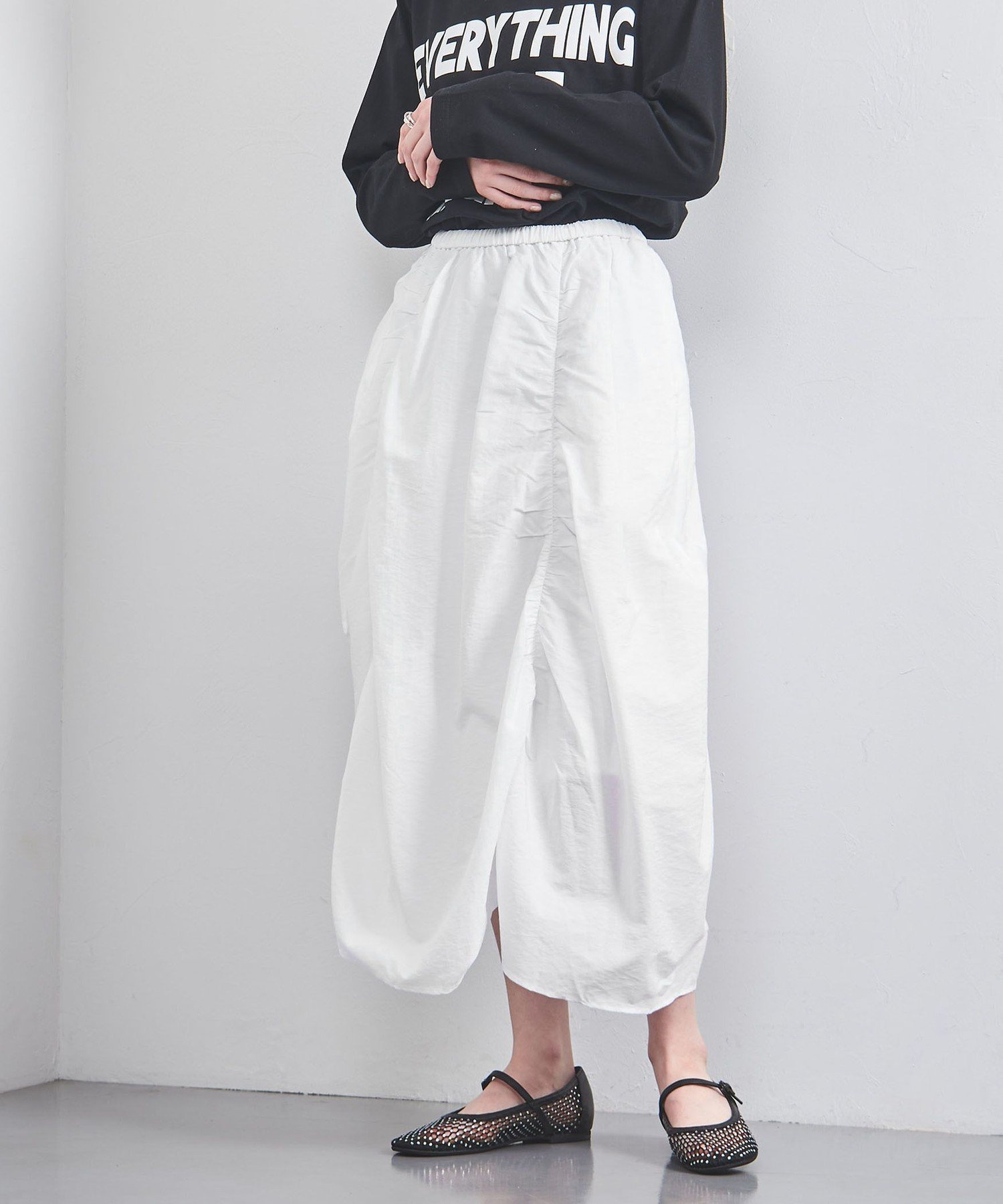 【ユナイテッドアローズ/UNITED ARROWS】のMANTECO シャーリング スカート インテリア・キッズ・メンズ・レディースファッション・服の通販 founy(ファニー) 　ファッション　Fashion　レディースファッション　Fashion for Women　スカート　Skirts　イタリア　Italy　シャンブレー　Chambray, Denim-Like Fabric　シャーリング　Shirring, Ruched　シンプル　Simple, Minimal　ジャケット　Jacket, Outerwear　スニーカー　Sneakers, Trainers　ランダム　Random, Irregular　アウトレット　Outlet / Clearance　おすすめ　Recommended / Our Picks　WHITE|ID: prp329100004806979 ipo3291000000034881791