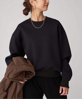 【ヴェルメイユ パー イエナ/VERMEIL par iena】のエアクッション ジャージプルオーバー 人気、トレンドファッション・服の通販 founy(ファニー) ファッション Fashion レディースファッション Fashion for Women トップス・カットソー Cut & Sew Tops カジュアルプルオーバー・ニットトップス Pullovers & Knit Tops / Casual Pullovers 2025年 2025 2025-2026秋冬・A/W Autumn/Winter 2025–26 AW25–26 おすすめ Recommended / Our Picks クッション Cushion, Throw Pillow サテン Satin, Glossy Fabric スウェット / スエット Sweatshirt, Sweatwear スラックス Slacks, Dress Pants プレート Plate, Dish ボトム Bottoms, Lower Wear ミックス Mix, Mixed Style メタル Metal, Metal Parts リラックス Relax, Relaxed Fit レース Lace, Lace Fabric エレガント 上品 Elegant 人気 Popular, Best Seller |ID:prp329100004806982