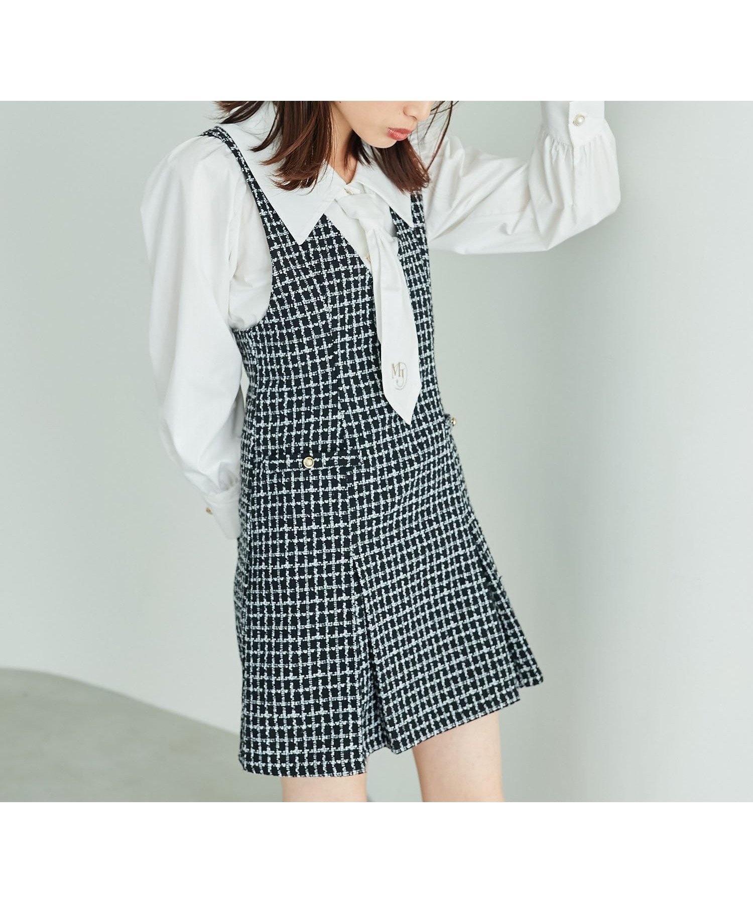 【マジェスティック レゴン/MAJESTIC LEGON】の前後2wayミニジャンスカ インテリア・キッズ・メンズ・レディースファッション・服の通販 founy(ファニー) ファッション Fashion レディースファッション Fashion for Women 秋 Autumn クラシカル Classical, Vintage-Inspired クラシック Classic, Timeless Style ダウン Down, Puffer 冬 Winter / This Winter 再入荷 Restock / Back in Stock おすすめ Recommended / Our Picks ブラック柄|ID: prp329100004806992 ipo3291000000034881930