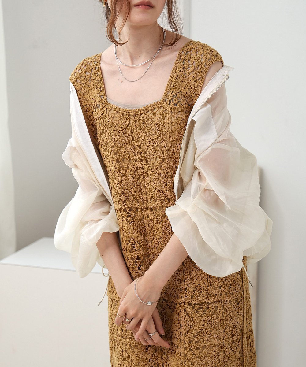 【バブ ブージュルード/Bab Bou Jeloud】の【低身長向けサイズあり】クロシェロングワンピース インテリア・キッズ・メンズ・レディースファッション・服の通販 founy(ファニー) ファッション Fashion レディースファッション Fashion for Women ワンピース Dresses くるぶし Ankle-Length カーディガン Cardigan, Knitwear クロシェ Crochet, Knitted Lace ショルダー Shoulder, Shoulder Strap スクエア Square, Square Shape スニーカー Sneakers, Trainers スマート Smart, Elegant スリット Slit, Slit Detail チェック Check, Plaid, Tartan バランス Balance, Style Balance フラワー Flower, Floral モチーフ Motif, Design Theme ロング Long, Long-Length 再入荷 Restock / Back in Stock YELLOW|ID: prp329100004807024 ipo3291000000034882190