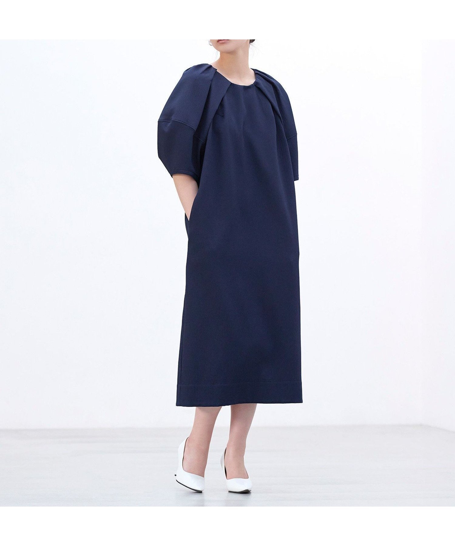 【ビアンカ/BIANCA】の【オケージョン/デイリー】ふんわりシルエットワンピース インテリア・キッズ・メンズ・レディースファッション・服の通販 founy(ファニー) 　ファッション　Fashion　レディースファッション　Fashion for Women　ワンピース　Dresses　アクセサリー　Fashion Accessories　エレガント 上品　Elegant　オケージョン　Occasion Wear　春　Spring　洗える　Machine Washable　秋　Autumn　ストレッチ　Stretch, Stretchy Fabric　ファブリック　Fabric, Textile　おすすめ　Recommended / Our Picks　夏　Summer　ネイビー|ID: prp329100004807044 ipo3291000000034882338
