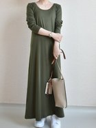 【スレンダー/SLENDER】のラウンドネックマキシワンピース カーキ|ID: prp329100004807065 ipo3291000000035145336