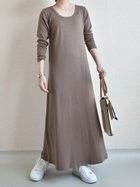 【スレンダー/SLENDER】のラウンドネックマキシワンピース モカ|ID: prp329100004807065 ipo3291000000035145343