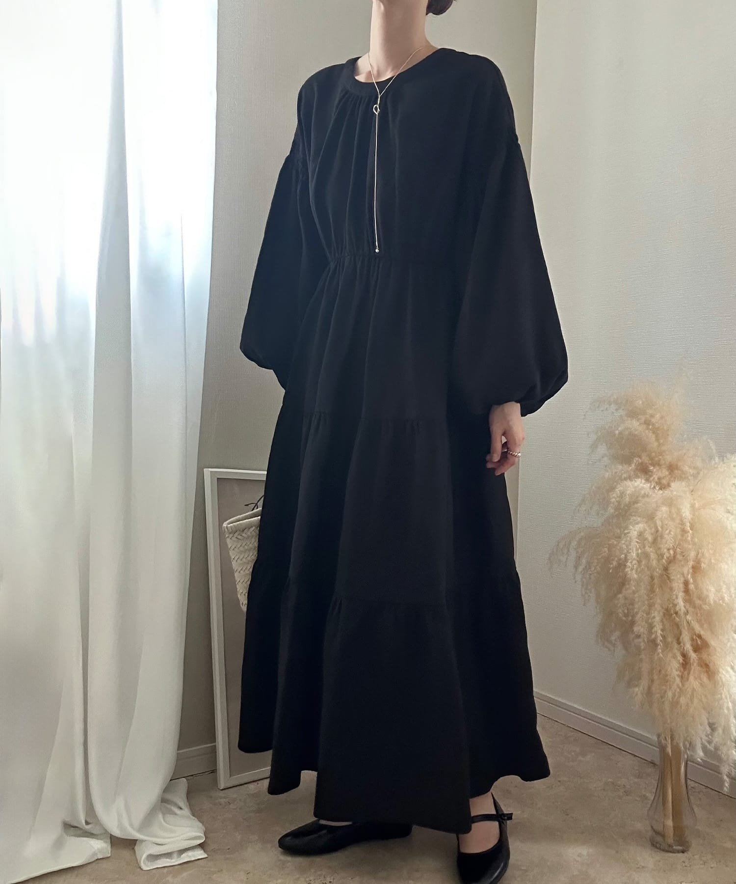 【ジュノア/JUNOAH】のバックリボンティアードワンピース(薄手,裏地なし) インテリア・キッズ・メンズ・レディースファッション・服の通販 founy(ファニー) 　ファッション　Fashion　レディースファッション　Fashion for Women　ワンピース　Dresses　ブラック|ID: prp329100004807066 ipo3291000000034882503