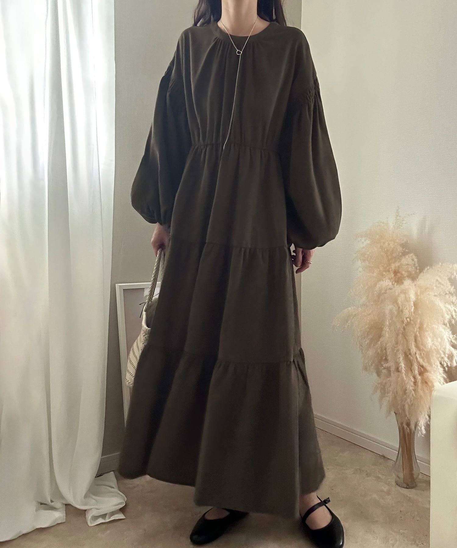 【ジュノア/JUNOAH】のバックリボンティアードワンピース(薄手,裏地なし) インテリア・キッズ・メンズ・レディースファッション・服の通販 founy(ファニー) 　ファッション　Fashion　レディースファッション　Fashion for Women　ワンピース　Dresses　カーキブラウン|ID: prp329100004807066 ipo3291000000034882505