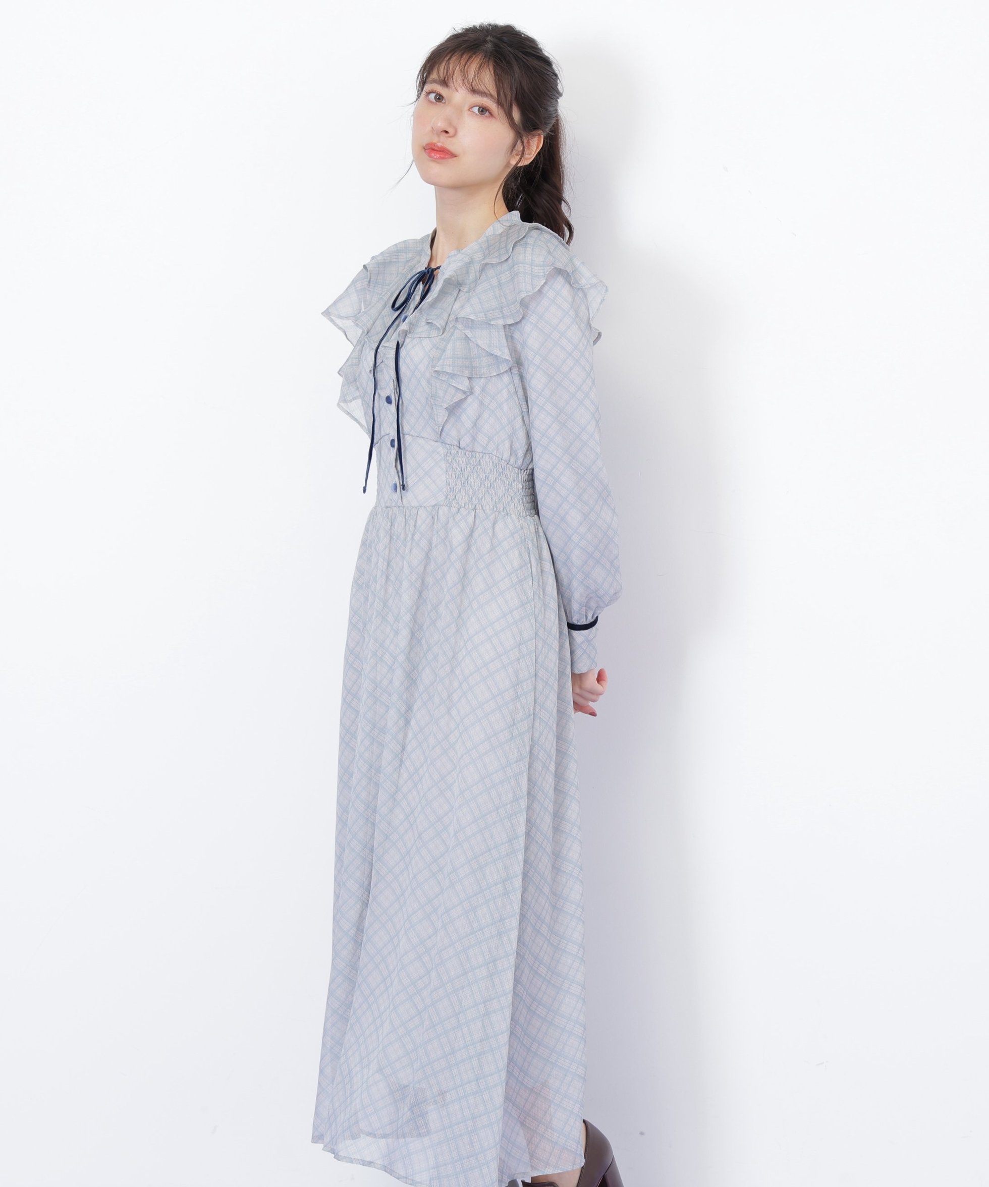 【ジルバイジルスチュアート/JILL by JILLSTUART】のベロア配色チェックラッフルワンピース インテリア・キッズ・メンズ・レディースファッション・服の通販 founy(ファニー) ファッション Fashion レディースファッション Fashion for Women ワンピース Dresses スマート Smart, Elegant フロント Front, Front Design ベロア Velour, Soft Velvet ラッフル Ruffle, Frill エレガント 上品 Elegant グリーン1|ID: prp329100004807101 ipo3291000000034882761