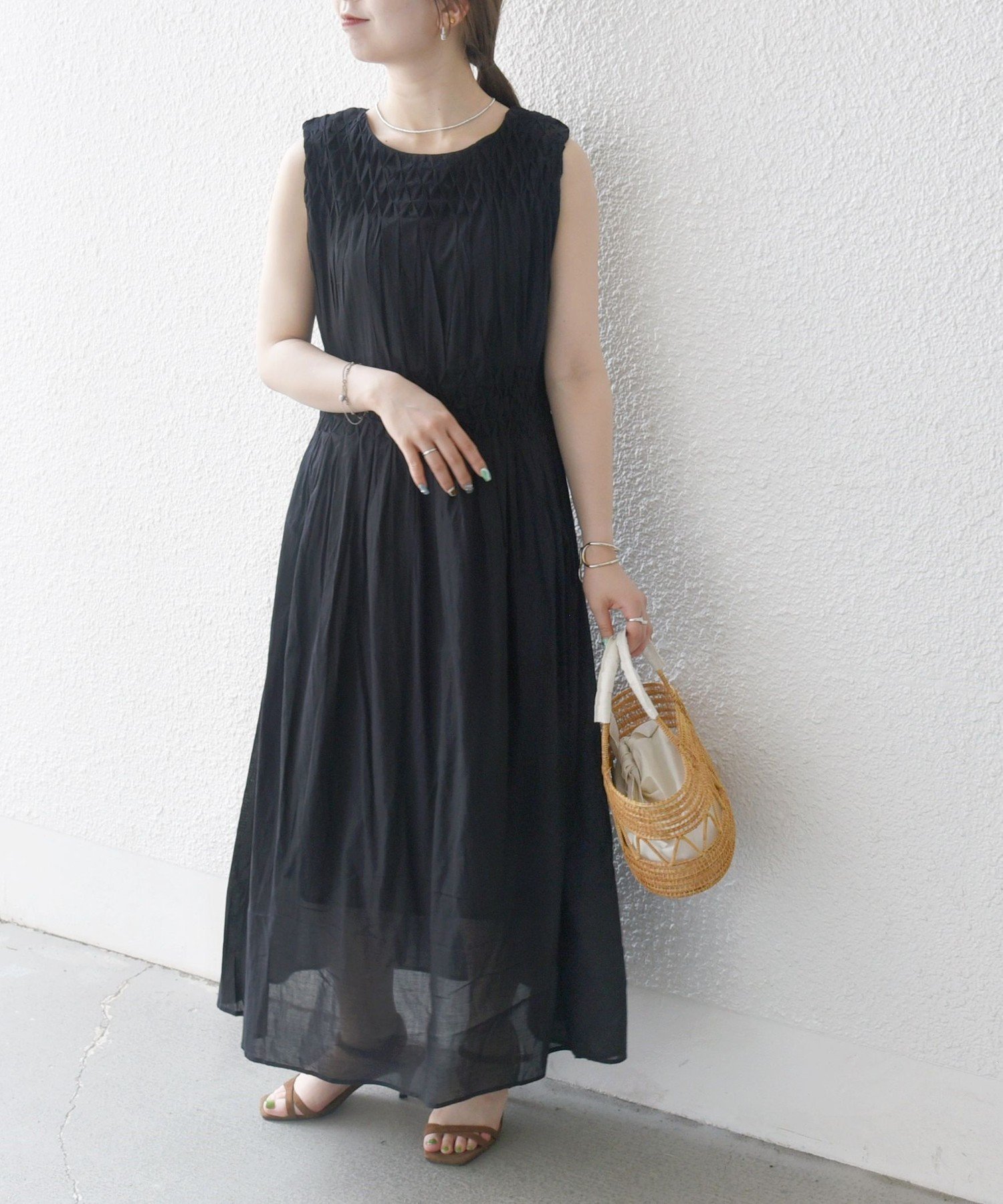 【シップス フォー ウィメン/SHIPS】の【WEB限定】SHIPS any ハンドスモッキング コットン フレア ノースリーブ ワンピース 人気、トレンドファッション・服の通販 founy(ファニー) 　ファッション　Fashion　レディースファッション　Fashion for Women　ワンピース　Dresses　インド　Indian Textile　オレンジ　Orange　洗える　Machine Washable　シアー　Sheer, See-Through　デニム　Denim, Jeans Material　ノースリーブ　Sleeveless, No-Sleeve　パープル　Purple, Violet　フレア　Flare, Flared　リゾート　Resort, Vacation Style　リラックス　Relax, Relaxed Fit　ロング　Long, Long-Length　夏　Summer　2025年　2025　2025春夏・S/S　Spring/Summer 2025 SS25　 other-1|ID: prp329100004807129 ipo3291000000034883047