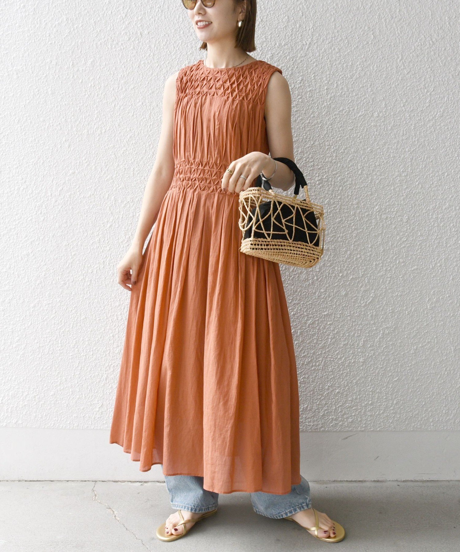 【シップス フォー ウィメン/SHIPS】の【WEB限定】SHIPS any ハンドスモッキング コットン フレア ノースリーブ ワンピース インテリア・キッズ・メンズ・レディースファッション・服の通販 founy(ファニー) 　ファッション　Fashion　レディースファッション　Fashion for Women　ワンピース　Dresses　インド　Indian Textile　オレンジ　Orange　洗える　Machine Washable　シアー　Sheer, See-Through　デニム　Denim, Jeans Material　ノースリーブ　Sleeveless, No-Sleeve　パープル　Purple, Violet　フレア　Flare, Flared　リゾート　Resort, Vacation Style　リラックス　Relax, Relaxed Fit　ロング　Long, Long-Length　夏　Summer　2025年　2025　2025春夏・S/S　Spring/Summer 2025 SS25　オレンジ|ID: prp329100004807129 ipo3291000000034883050