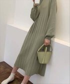 【ラジュール/Lajour】のプリーツニットワンピース 人気、トレンドファッション・服の通販 founy(ファニー) ファッション Fashion レディースファッション Fashion for Women ワンピース Dresses ニットワンピース Knit Dresses なめらか Smooth, Silky Texture シンプル Simple, Minimal スマート Smart, Elegant フェミニン Feminine, Girly プリーツ Pleats, Pleated ラウンド Round, Round Neck エレガント 上品 Elegant thumbnail カーキ|ID: prp329100004807164 ipo3291000000034883440