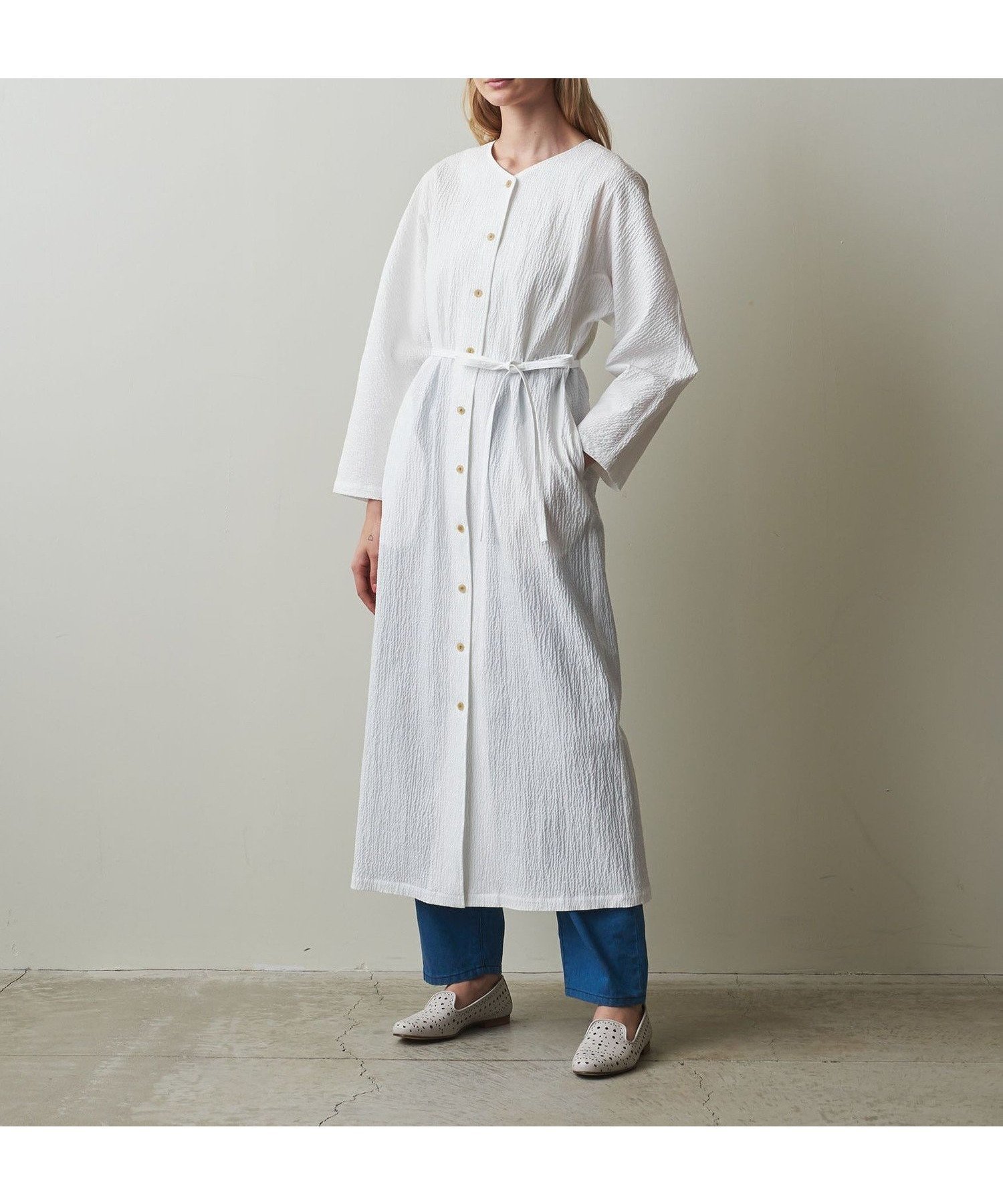 【ユナイテッドアローズ/UNITED ARROWS】のSteven Alan コットン Vネック ワンピース インテリア・キッズ・メンズ・レディースファッション・服の通販 founy(ファニー) ファッション Fashion レディースファッション Fashion for Women ワンピース Dresses シェイプ Shape, Slim Fit フロント Front, Front Design 羽織 Haori, Light Jacket ロング Long, Long-Length アウトレット Outlet / Clearance WHITE|ID: prp329100004807171 ipo3291000000034883496