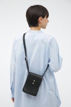 【マーガレットハウエル/MARGARET HOWELL】のVEGITABLE TANNED LEATHER 人気、トレンドファッション・服の通販 founy(ファニー) ファッション Fashion レディースファッション Fashion for Women ショルダー Shoulder, Shoulder Strap ダブル Double, Double-Breasted フラップ Flap, Flap Pocket マーガレット Marguerite, Daisy Pattern ラップ Wrap, Wrap Design thumbnail BLACK|ID: prp329100004807239 ipo3291000000034884121