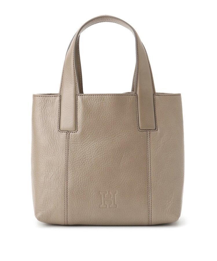 【ヒロフ/HIROFU】の【ヴィータ】レザートートバッグ S 本革(商品番号 P25-20310) インテリア・キッズ・メンズ・レディースファッション・服の通販 founy(ファニー) ファッション Fashion レディースファッション Fashion for Women バッグ Bags イタリア Italy シンプル Simple, Minimal ジュエリー Jewelry, Accessories パッチ Patch, Appliqué フォーマル Formal, Dressy フラップ Flap, Flap Pocket ベーシック Basic, Essential ポケット Pocket, Pocket Detail マグネット Magnet, Magnetic Closure メタル Metal, Metal Parts おすすめ Recommended / Our Picks エレガント 上品 Elegant グレーベージュ|ID: prp329100004807245 ipo3291000000034884149