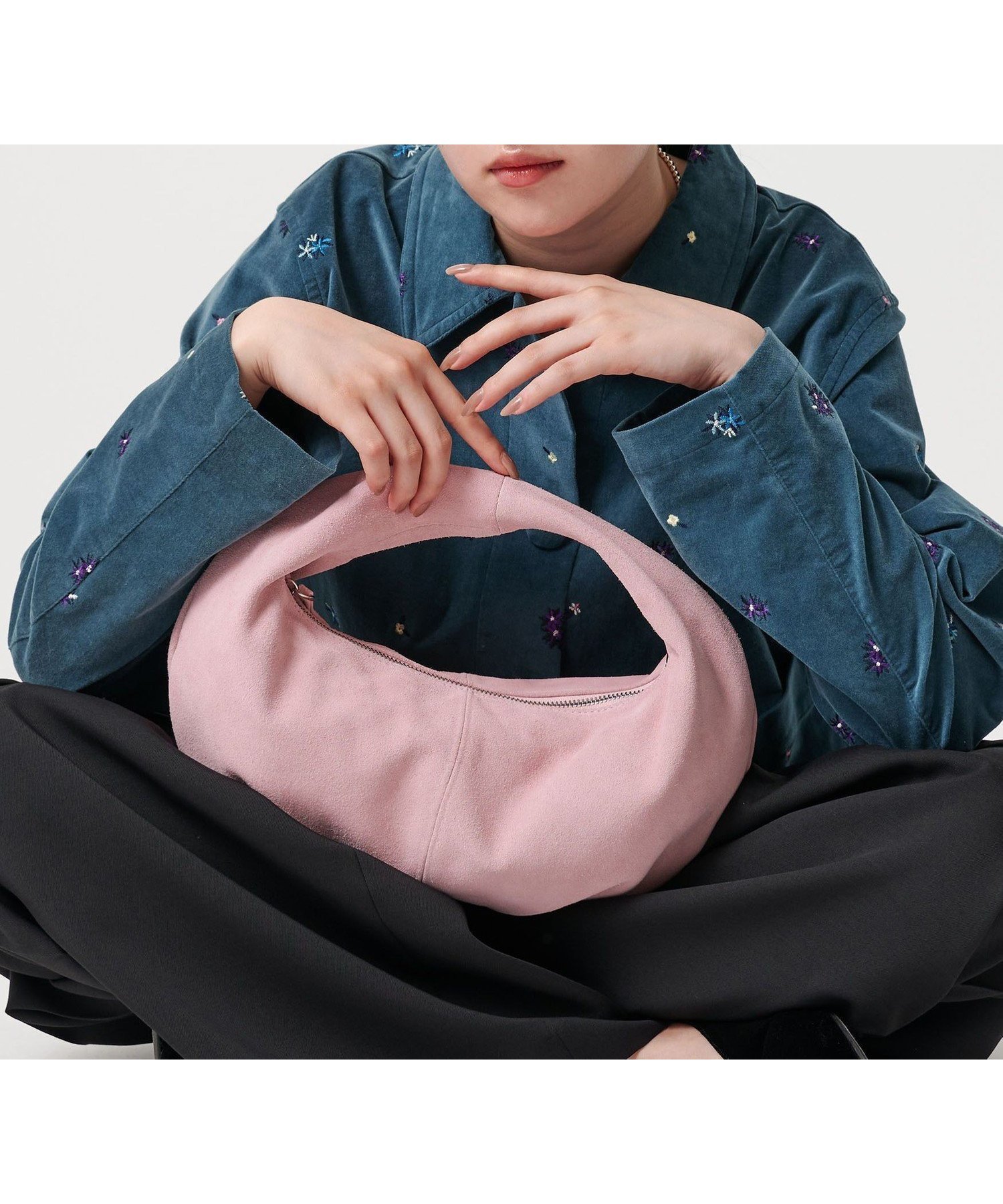 【ビューティ&ユース ユナイテッドアローズ/BEAUTY&YOUTH / UNITED ARROWS】のムーン タック ミニ ワンショルダーバッグ 人気、トレンドファッション・服の通販 founy(ファニー) ファッション Fashion レディースファッション Fashion for Women バッグ Bags 今季 This Season, Current Season ジャケット Jacket, Outerwear スウェット / スエット Sweatshirt, Sweatwear 定番 Standard, Basic Item フォルム Silhouette, Form ポケット Pocket, Pocket Detail マニッシュ Mannish, Boyish other-1|ID: prp329100004807304 ipo3291000000034884574