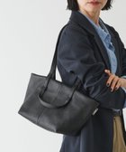 【ラシット/russet】のレザーダブルハンドルミニトートバッグ 人気、トレンドファッション・服の通販 founy(ファニー) ファッション Fashion レディースファッション Fashion for Women バッグ Bags コンパクト Compact, Small Size シルバー Silver, Metallic Silver スマート Smart, Elegant ポケット Pocket, Pocket Detail 日本製 Made In Japan エレガント 上品 Elegant 2025年 2025 2025-2026秋冬・A/W Autumn/Winter 2025–26 AW25–26 thumbnail ブラック|ID: prp329100004807318 ipo3291000000034884657