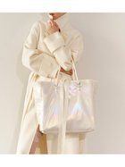 【フレイ アイディー/FRAY I.D】の【LeSportsac× FRAY I.D】RB LARGE 2WAY TOTE 人気、トレンドファッション・服の通販 founy(ファニー) ファッション Fashion レディースファッション Fashion for Women バッグ Bags グラデーション Gradient, Ombre 軽量 Lightweight, Ultra Light シンプル Simple, Minimal スマート Smart, Elegant センター Center, Center Line パステル Pastel, Soft Color パール Pearl, Pearl Accent ポケット Pocket, Pocket Detail リバーシブル Reversible, Two-Sided リボン Ribbon, Bow 旅行 Travel ビジネス 仕事 通勤 Business / Work / Commuting thumbnail IVR[003]|ID: prp329100004807368 ipo3291000000034884963