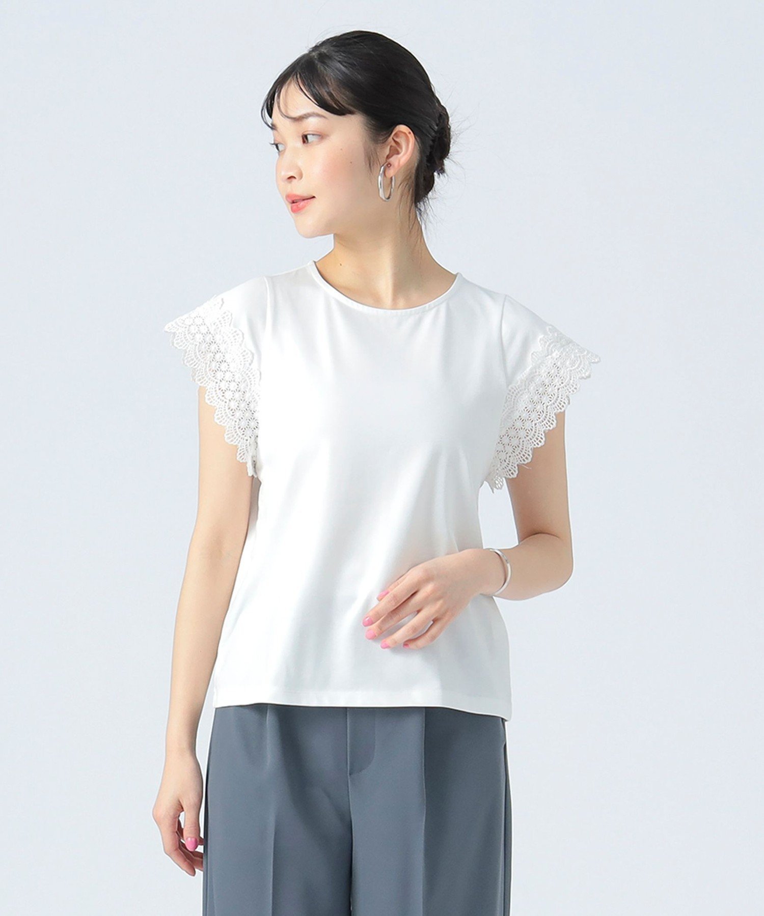 【ビームス ハート/BEAMS HEART】の袖口レース プルオーバー インテリア・キッズ・メンズ・レディースファッション・服の通販 founy(ファニー) ファッション Fashion レディースファッション Fashion for Women トップス・カットソー Cut & Sew Tops カジュアルプルオーバー・ニットトップス Pullovers & Knit Tops / Casual Pullovers インナー Innerwear エレガント 上品 Elegant カットソー Cut and Sewn Top コンパクト Compact, Small Size シンプル Simple, Minimal ジャケット Jacket, Outerwear バランス Balance, Style Balance レース Lace, Lace Fabric OFF WHITE|ID: prp329100004807925 ipo3291000000034889543