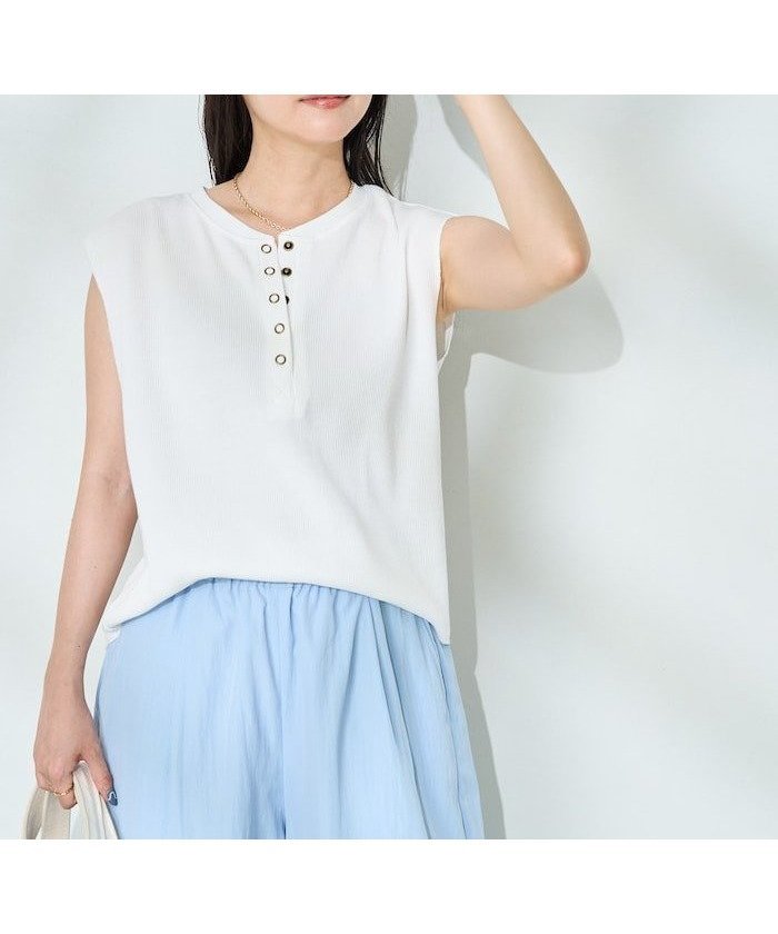 【フリークスストア/FREAK'S STORE】のワッフル フレンチスリーブ ヘンリーTシャツ 25SS インテリア・キッズ・メンズ・レディースファッション・服の通販 founy(ファニー) ファッション Fashion レディースファッション Fashion for Women トップス・カットソー Cut & Sew Tops シャツ・ブラウス・オフィスカジュアル Elegant Blouses & Button-Ups ロングTシャツ・Tシャツ Longline T-Shirts & Tees 2025年 2025 2025春夏・S/S Spring/Summer 2025 SS25 おすすめ Recommended / Our Picks シンプル Simple, Minimal スリーブ Sleeve, Long Sleeve / Short Sleeve バランス Balance, Style Balance フレンチ French, French Style ワッフル Waffle, Waffle Knit 夏 Summer S/S・春夏 SS, Spring/Summer, Warm Season オフホワイト|ID: prp329100004807930 ipo3291000000034889636