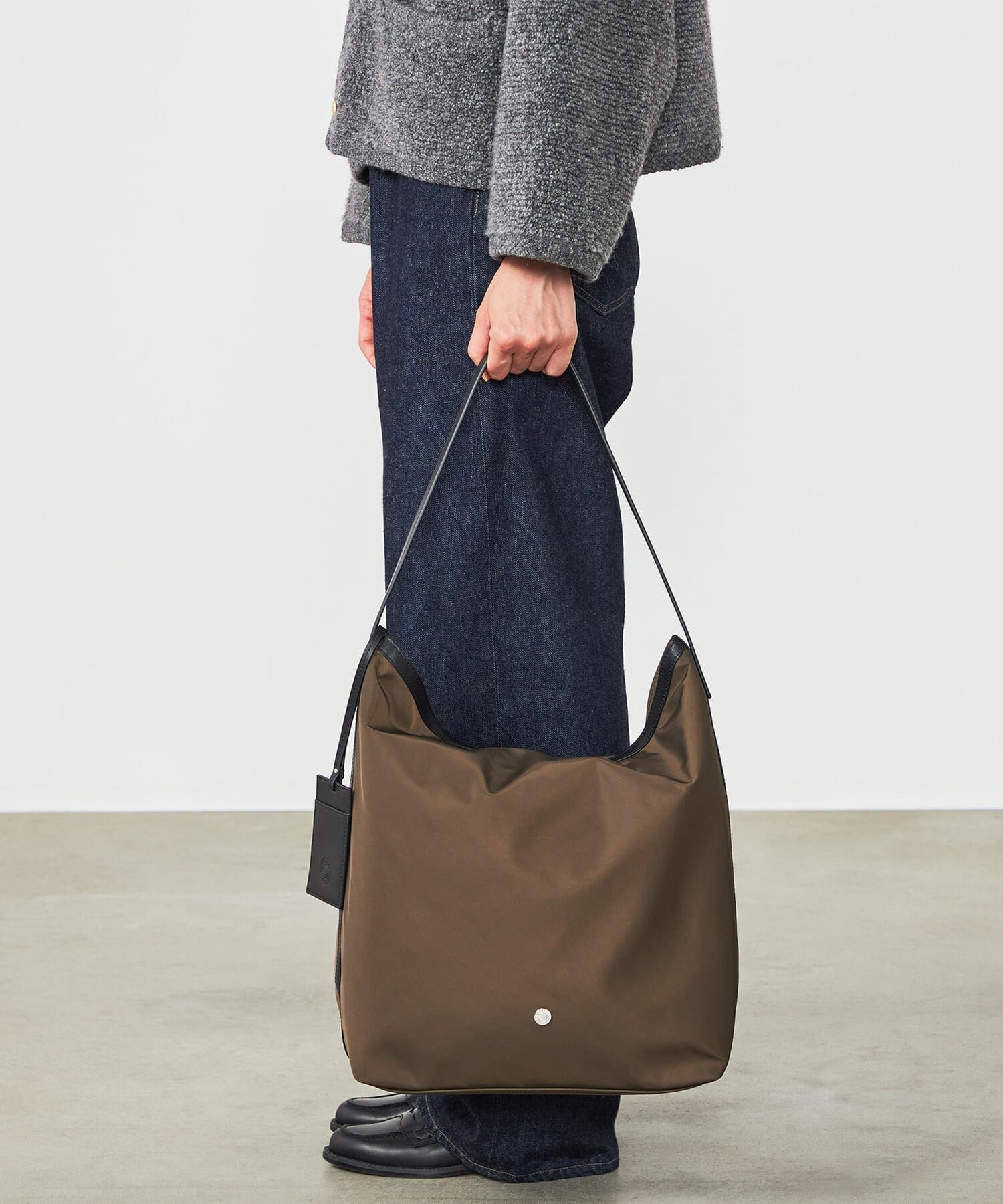 【ビショップ/Bshop】のポリエステルツイル ショルダーバッグ インテリア・キッズ・メンズ・レディースファッション・服の通販 founy(ファニー) ファッション Fashion レディースファッション Fashion for Women バッグ Bags シンプル Simple, Minimal ツイル Twist, Twisted Detail フランス France, French フロント Front, Front Design ボーダー Border, Stripe ポケット Pocket, Pocket Detail マグネット Magnet, Magnetic Closure メタル Metal, Metal Parts エレガント 上品 Elegant DKBROWN|ID: prp329100004807987 ipo3291000000034890318