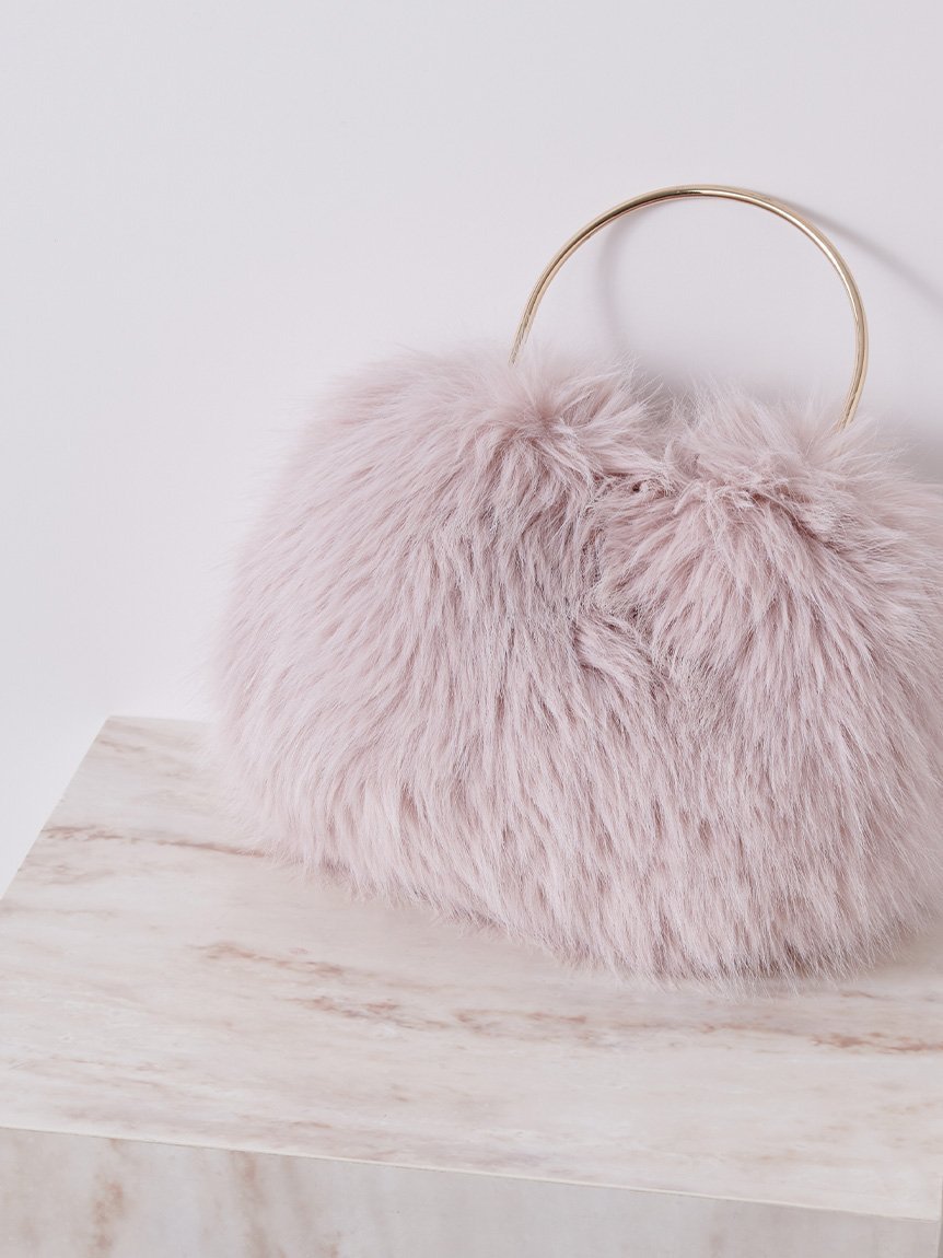 【セルフォード/CELFORD】のフェイクファーメタルハンドルラウンドバッグ インテリア・キッズ・メンズ・レディースファッション・服の通販 founy(ファニー) 　ファッション　Fashion　レディースファッション　Fashion for Women　バッグ　Bags　スマート　Smart, Elegant　フェイクファー　Faux Fur, Imitation Fur　マグネット　Magnet, Magnetic Closure　メタル　Metal, Metal Parts　ラグジュアリー　Luxury, Elegant　A/W・秋冬　Autumn/Winter　LPNK[061]|ID: prp329100004807989 ipo3291000000034890327