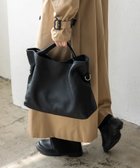 【ヴィータフェリーチェ/VitaFelice】の本革2wayスクエアトートバッグ レディース レザーバッグ 通勤バッグ 人気、トレンドファッション・服の通販 founy(ファニー) ファッション Fashion レディースファッション Fashion for Women バッグ Bags ショルダー Shoulder, Shoulder Strap フォルム Silhouette, Form エレガント 上品 Elegant ビジネス 仕事 通勤 Business / Work / Commuting thumbnail ブラック|ID: prp329100004808034 ipo3291000000034890709