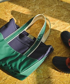 【ビームス/BEAMS / MEN】のL.L.Bean / 別注 Deep Bottom Deluxe Boat and Tote Medium 人気、トレンドファッション・服の通販 founy(ファニー) ファッション Fashion メンズファッション Fashion for Men アウトドア Outdoor Clothing ヴィンテージ Vintage Style キャンバス Canvas, Canvas Fabric クラシック Classic, Timeless Style ボトム Bottoms, Lower Wear ポケット Pocket, Pocket Detail 別注 Limited Edition, Custom Order |ID:prp329100004808064