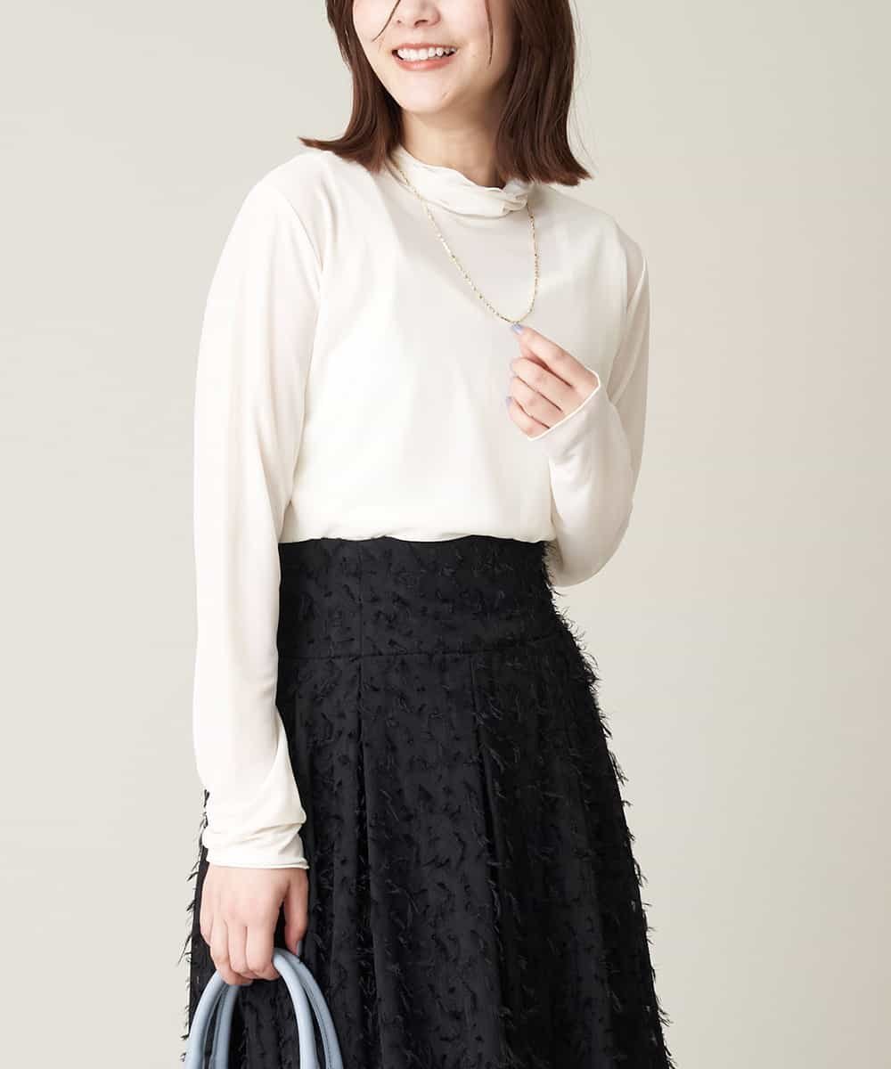 【アー ヴェー ヴェー/a.v.v】のシアーハイネックトップス インテリア・キッズ・メンズ・レディースファッション・服の通販 founy(ファニー) ファッション Fashion レディースファッション Fashion for Women トップス・カットソー Cut & Sew Tops インナー Innerwear カーディガン Cardigan, Knitwear キャミソール Camisole, Spaghetti Strap Top キャミワンピース Cami Dress, Slip Dress 今季 This Season, Current Season シアー Sheer, See-Through スウェット / スエット Sweatshirt, Sweatwear タンク Tank Top, Sleeveless Top トレンド Trend, Trending Now 定番 Standard, Basic Item ベスト Vest, Waistcoat ボーダー Border, Stripe 再入荷 Restock / Back in Stock おすすめ Recommended / Our Picks ホワイト|ID: prp329100004808065 ipo3291000000034890891