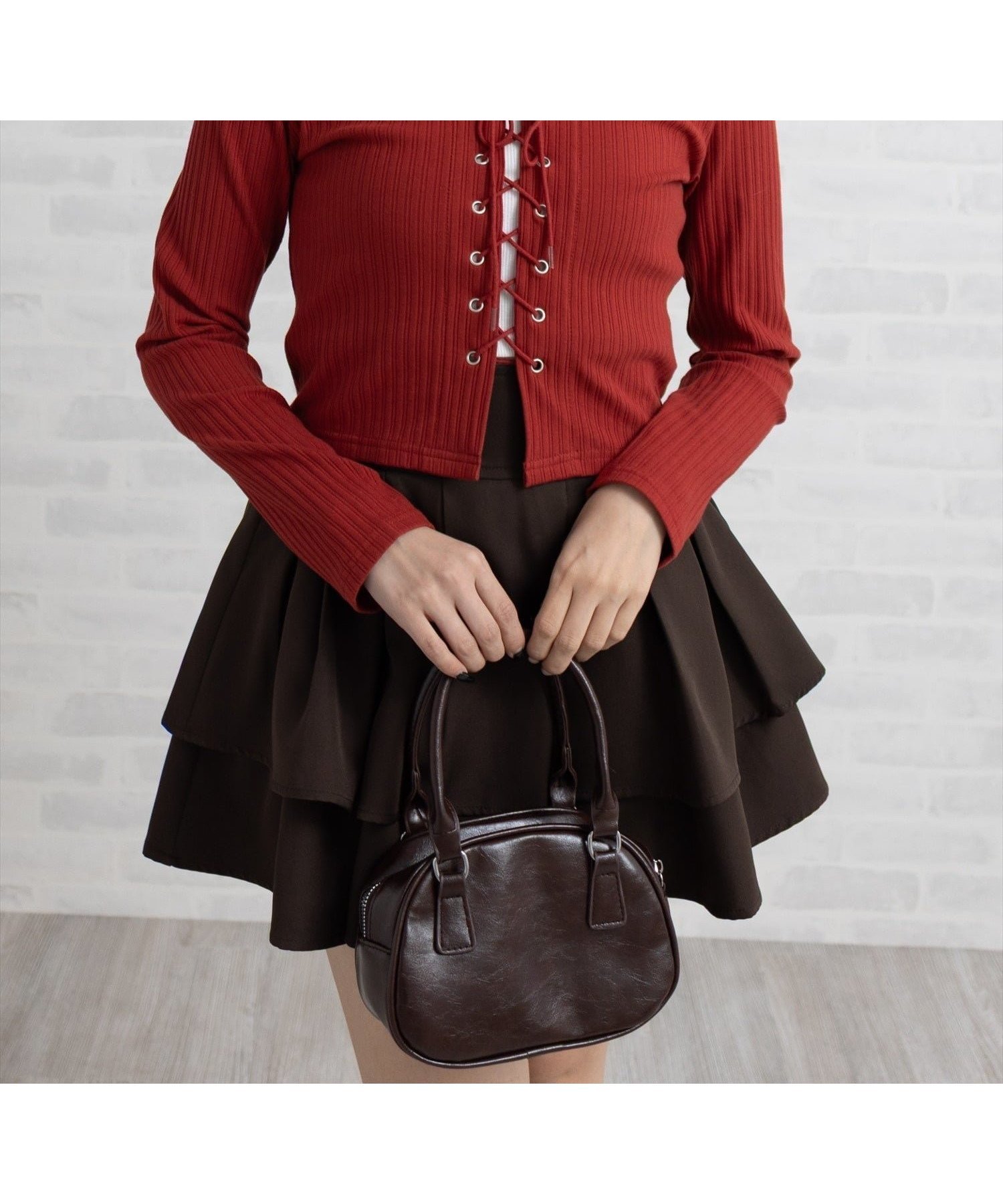 【クリア/clear】のフロントスピンドルカットソー インテリア・キッズ・メンズ・レディースファッション・服の通販 founy(ファニー) ファッション Fashion レディースファッション Fashion for Women トップス・カットソー Cut & Sew Tops カットソー・ベーシックTシャツ Cut-and-Sewn Tops / Stretch Tees & Basics ガーリー Girly, Feminine Style コンパクト Compact, Small Size シンプル Simple, Minimal スニーカー Sneakers, Trainers デニム Denim, Jeans Material トレンド Trend, Trending Now フィット Fit, Slim Fit フロント Front, Front Design ミニスカート Mini Skirt, Short Skirt ワイド Wide, Wide Fit RD|ID: prp329100004808082 ipo3291000000034891058