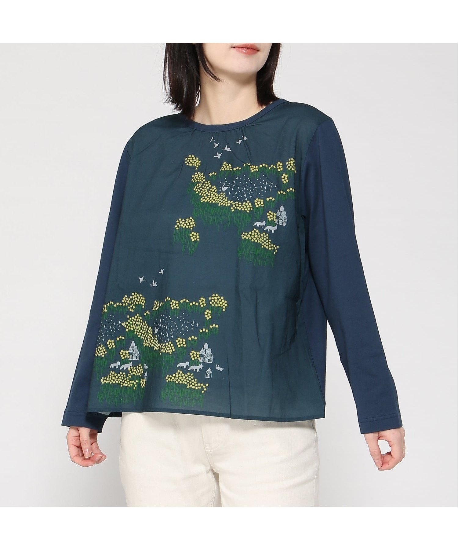 【スーパーハッカ/SUPER HAKKA】のコットンローン星花と湖プリント+ソフト天竺カットソー インテリア・キッズ・メンズ・レディースファッション・服の通販 founy(ファニー) 　ファッション　Fashion　レディースファッション　Fashion for Women　トップス・カットソー　Cut & Sew Tops　カットソー・ベーシックTシャツ　Cut-and-Sewn Tops / Stretch Tees & Basics　カットソー　Cut and Sewn Top　コンビ　Combo, Combination Style　プリント　Print, Printed Pattern　春　Spring　ネイビー|ID: prp329100004808145 ipo3291000000034891709