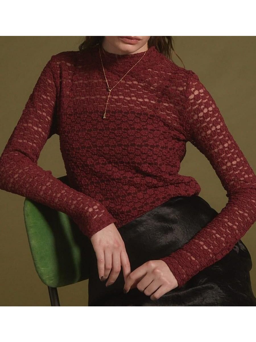 【ヴァン/Vin】のレースハイネックプルオーバー 人気、トレンドファッション・服の通販 founy(ファニー) ファッション Fashion レディースファッション Fashion for Women トップス・カットソー Cut & Sew Tops カジュアルプルオーバー・ニットトップス Pullovers & Knit Tops / Casual Pullovers おすすめ Recommended / Our Picks インナー Innerwear スウェット / スエット Sweatshirt, Sweatwear タートルネック Turtleneck, High Neck フラワー Flower, Floral フリル Frill, Ruffle モチーフ Motif, Design Theme レース Lace, Lace Fabric ロング Long, Long-Length other-1|ID: prp329100004808174 ipo3291000000034892018