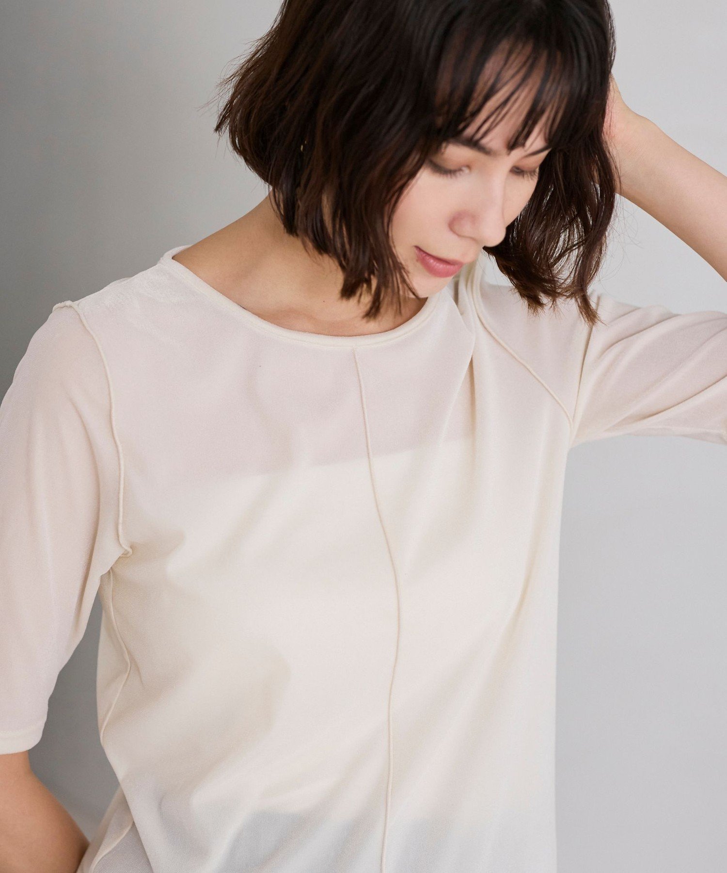 【ビアンカ/BIANCA】の【BAILA12月号掲載】【トレンドミックス】シアーベロアカットソー インテリア・キッズ・メンズ・レディースファッション・服の通販 founy(ファニー) 雑誌掲載アイテム Magazine Picks & Fashion Features ファッション雑誌 Fashion Magazines バイラ BAILA ファッション Fashion レディースファッション Fashion for Women トップス・カットソー Cut & Sew Tops カットソー・ベーシックTシャツ Cut-and-Sewn Tops / Stretch Tees & Basics ベロアトップス Velour Tops / Velvet-Look Items インナー Innerwear 春 Spring 秋 Autumn 12月号 December Issue シアー Sheer, See-Through シンプル Simple, Minimal 雑誌 Magazine, Fashion Magazine トレンド Trend, Trending Now ファブリック Fabric, Textile ベロア Velour, Soft Velvet ミックス Mix, Mixed Style A/W・秋冬 Autumn/Winter おすすめ Recommended / Our Picks 夏 Summer エレガント 上品 Elegant オフホワイト|ID: prp329100004808259 ipo3291000000034892626