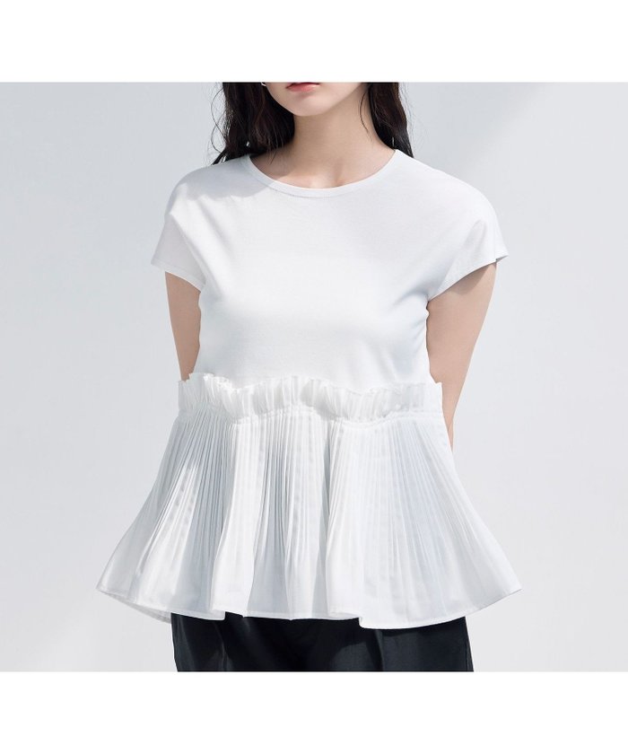 【ビアンカ/BIANCA】の【マルチシーン】モダンプリーツコンビT インテリア・キッズ・メンズ・レディースファッション・服の通販 founy(ファニー) https://founy.com/ ファッション Fashion レディースファッション Fashion for Women 春 Spring 秋 Autumn カッティング Cutting Detail ギャザー Gathered, Ruffled 切替 Switching, Contrast Panel ジャケット Jacket, Outerwear スタイリッシュ Stylish, Fashionable ストレッチ Stretch, Stretchy Fabric ドッキング Docking, Mixed Material ファブリック Fabric, Textile フラット Flat, Flat Shoes プリーツ Pleats, Pleated ペプラム Peplum, Flared Hem おすすめ Recommended / Our Picks 夏 Summer エレガント 上品 Elegant |ID: prp329100004808264 ipo3291000000034892658