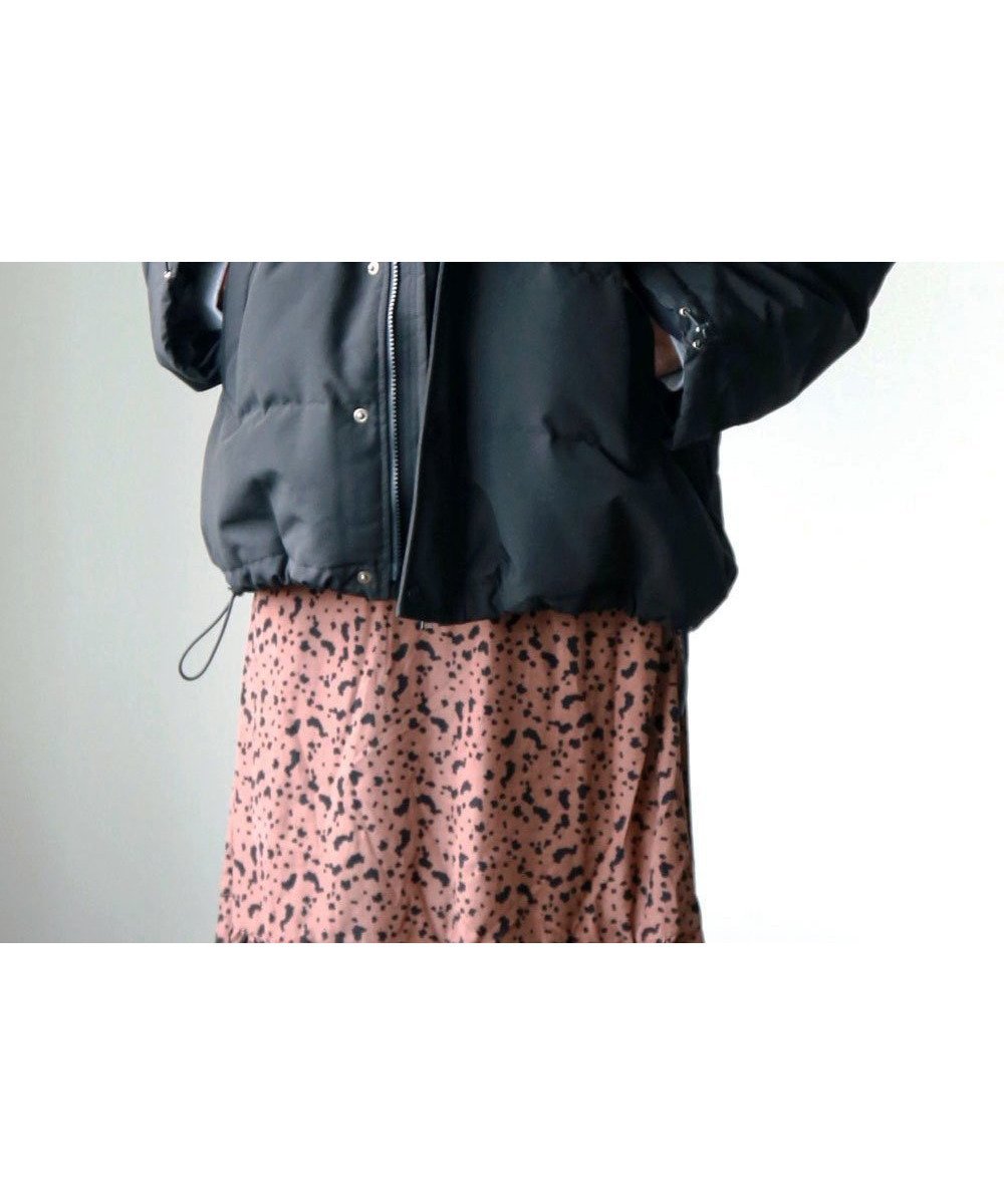 【ブルーコムブルー/BLEU COMME BLEU】の【ダントン DOWN HOODED JACKET】 インテリア・キッズ・メンズ・レディースファッション・服の通販 founy(ファニー) 　ファッション　Fashion　レディースファッション　Fashion for Women　アウター　Coat / Outerwear Collection　レディースジャケット・軽アウター　Jackets　インナー　Innerwear　ショート　Short, Short Length　ジャケット　Jacket, Outerwear　ダウン　Down, Puffer　トレンド　Trend, Trending Now　フェザー　Feather, Feather Detail　フランス　France, French　ポケット　Pocket, Pocket Detail　軽量　Lightweight, Ultra Light　BLK|ID: prp329100004808295 ipo3291000000034892894