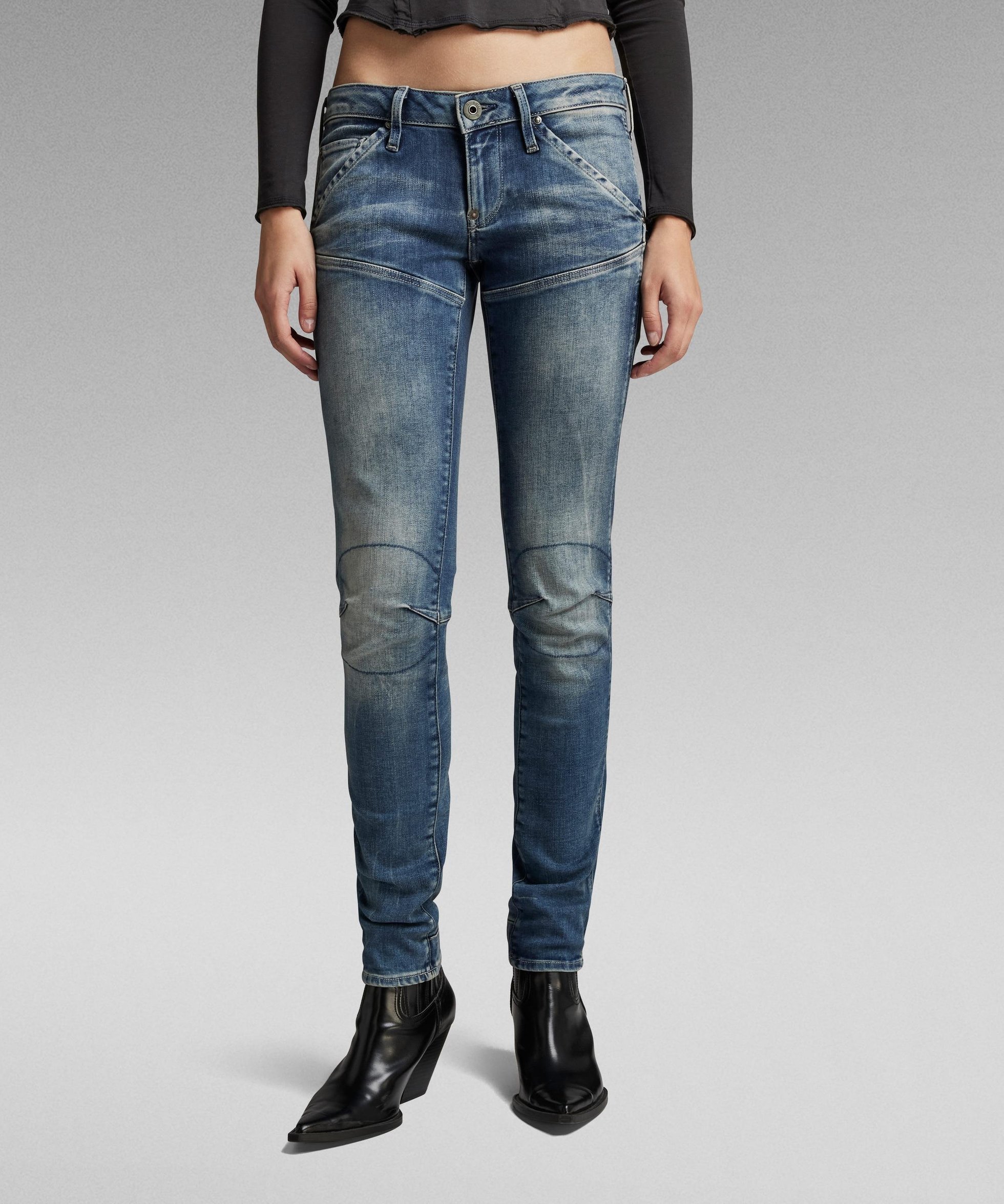 【ジースター ロゥ/G-Star RAW】の【公式ショップ】5620 HERITAGE EMBRO TAPERED JEANS/バイカーデザイン立体裁断刺繍テーパードジーンズ 人気、トレンドファッション・服の通販 founy(ファニー) ファッション Fashion レディースファッション Fashion for Women アンダー Underwear Essentials ウォッシュ Washed Finish エレガント 上品 Elegant ヴィンテージ Vintage Style コレクション Collection, Seasonal Line シンプル Simple, Minimal ジーンズ Jeans, Denim Pants スウェット / スエット Sweatshirt, Sweatwear ストレート Straight, Straight Cut スマート Smart, Elegant デニム Denim, Jeans Material バランス Balance, Style Balance パターン Pattern, Design Print パーカー Hoodie, Parka ミリタリー Military, Army Style リアル Real, Realistic ワーク Workwear, Utility Style おすすめ Recommended / Our Picks other-1|ID: prp329100004808300 ipo3291000000034892955