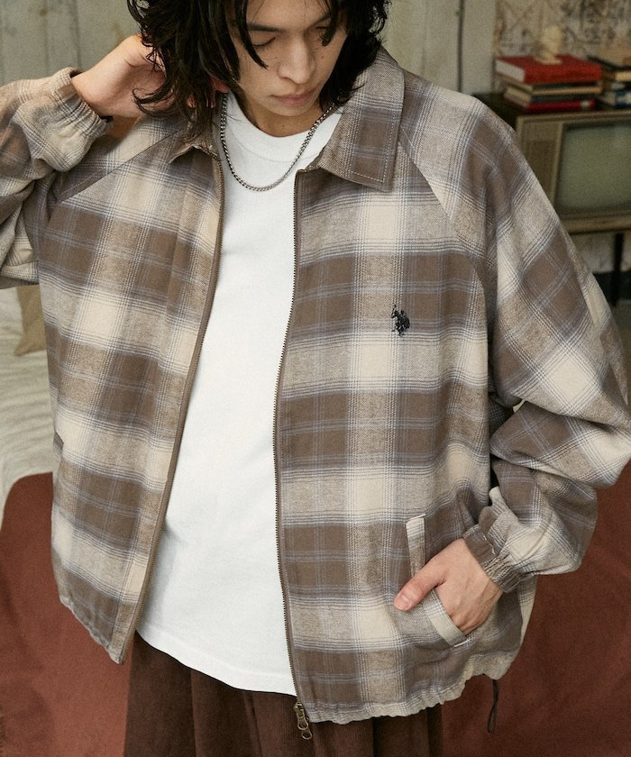 【フリークスストア/FREAK'S STORE】の別注 ZIP SWINGTOP/スイングトップ 25AW 人気、トレンドファッション・服の通販 founy(ファニー) ファッション Fashion レディースファッション Fashion for Women 2025年 2025 2025-2026秋冬・A/W Autumn/Winter 2025–26 AW25–26 冬 Winter / This Winter コーデュロイ Corduroy, Cord Fabric スウェット / スエット Sweatshirt, Sweatwear スリーブ Sleeve, Long Sleeve / Short Sleeve チェック Check, Plaid, Tartan トレンド Trend, Trending Now パーカー Hoodie, Parka ベーシック Basic, Essential リラックス Relax, Relaxed Fit ロング Long, Long-Length ワンポイント One Point, Statement Accent 別注 Limited Edition, Custom Order 無地 Plain, Solid Color A/W・秋冬 Autumn/Winter other-1|ID: prp329100004808311 ipo3291000000034893083