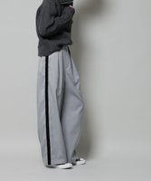 【ナノ ユニバース/nano universe】のベルベッドサイドラインパンツ 人気、トレンドファッション・服の通販 founy(ファニー) ファッション Fashion レディースファッション Fashion for Women パンツ Pants & Trousers セットアップ Set-Up, Coordinated Outfit トレンド Trend, Trending Now ベルベット Velvet, Velvety ベーシック Basic, Essential マニッシュ Mannish, Boyish ルーズ Loose, Oversized ワイド Wide, Wide Fit アウトレット Outlet / Clearance おすすめ Recommended / Our Picks 2025年 2025 2025-2026秋冬・A/W Autumn/Winter 2025–26 AW25–26 |ID:prp329100004808316