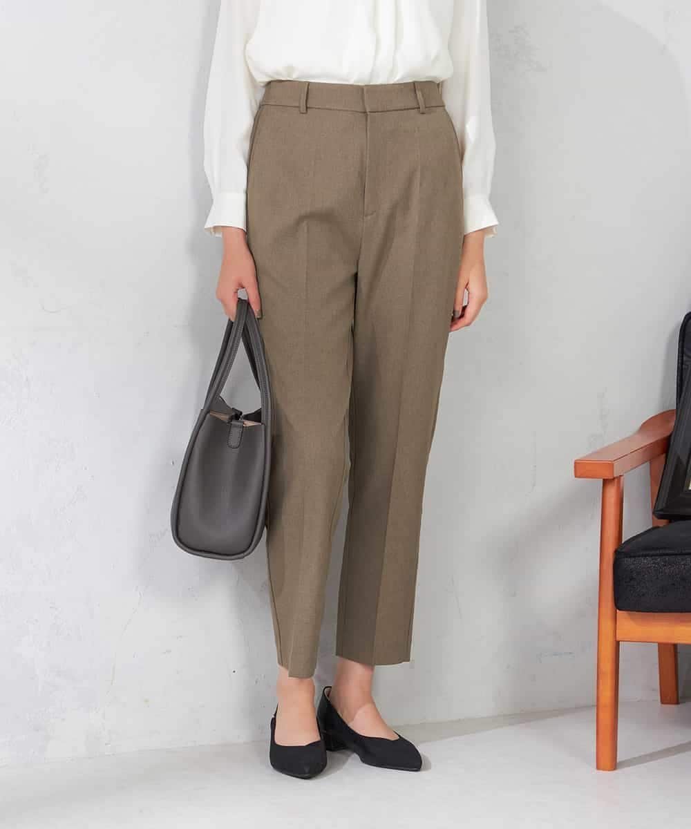 【アー ヴェー ヴェー/a.v.v】の【洗える/イージーケア/吸水速乾/ストレッチ】梳毛調テーパードパンツ インテリア・キッズ・メンズ・レディースファッション・服の通販 founy(ファニー) ファッション Fashion レディースファッション Fashion for Women パンツ Pants & Trousers 洗える Machine Washable ギャザー Gathered, Ruffled クロップド Cropped, Short Length 吸水 Absorbent, Quick-Dry ジャケット Jacket, Outerwear ストレッチ Stretch, Stretchy Fabric ストレート Straight, Straight Cut セットアップ Set-Up, Coordinated Outfit タイトスカート Pencil Skirt, Tight Skirt 定番 Standard, Basic Item フレア Flare, Flared ベーシック Basic, Essential 楽ちん Easy Fit, Comfortable ワイド Wide, Wide Fit 再入荷 Restock / Back in Stock ビジネス 仕事 通勤 Business / Work / Commuting モカ|ID: prp329100004808333 ipo3291000000034893284