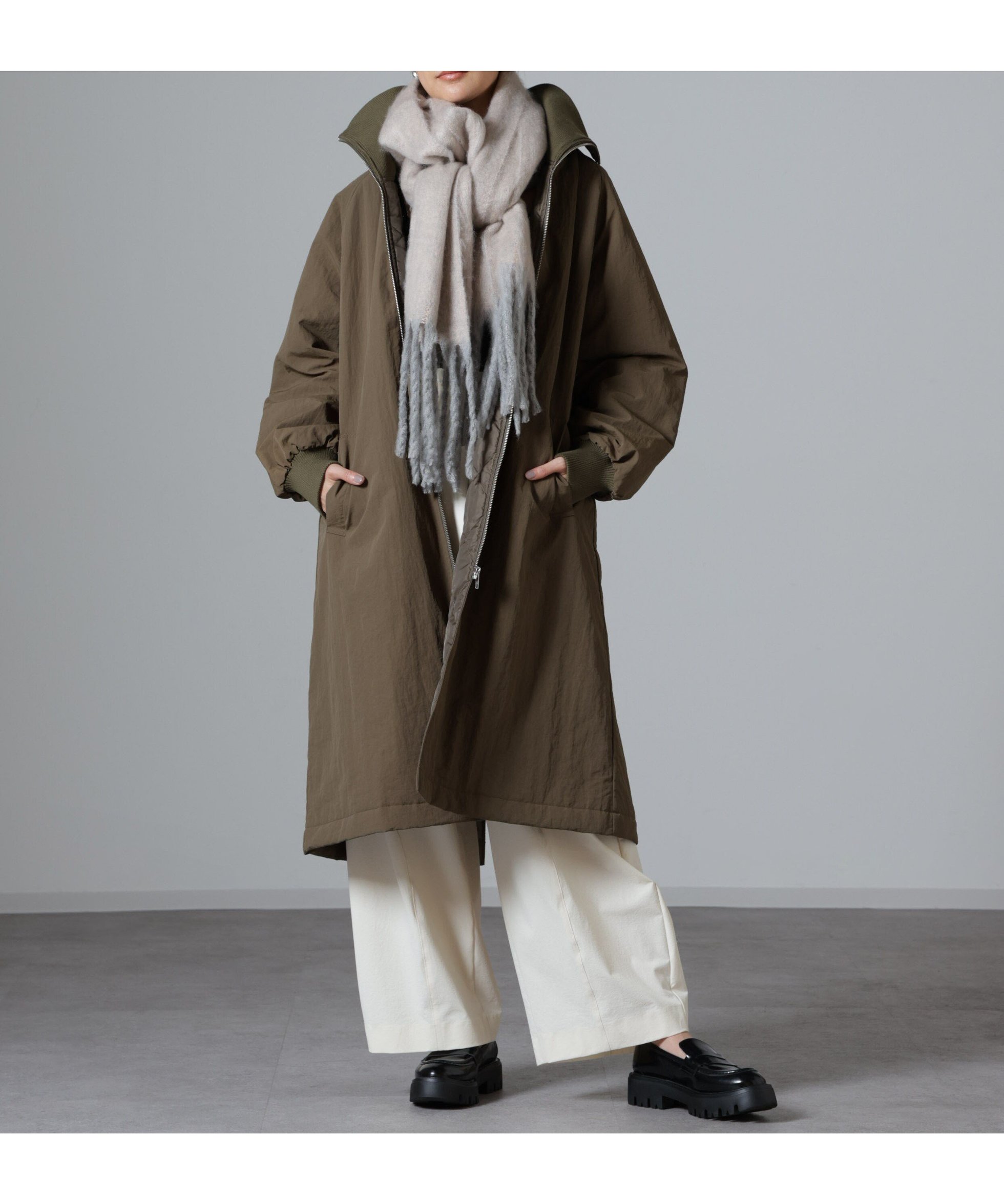 【ナノ ユニバース/nano universe】の撥水加工・機能中綿 ジップアップリブロングコート インテリア・キッズ・メンズ・レディースファッション・服の通販 founy(ファニー) ファッション Fashion レディースファッション Fashion for Women アウター Coat / Outerwear Collection コート・ロングコート・ピーコート Long Coats, Peacoats & More インナー Innerwear 軽量 Lightweight, Ultra Light スタンド Stand Collar, Upright Stand スリット Slit, Slit Detail センター Center, Center Line トレンド Trend, Trending Now ポケット Pocket, Pocket Detail ロング Long, Long-Length 2024年 2024 2024-2025秋冬・A/W Autumn/Winter 2024–25 AW24–25 カーキ|ID: prp329100004808367 ipo3291000000034893610
