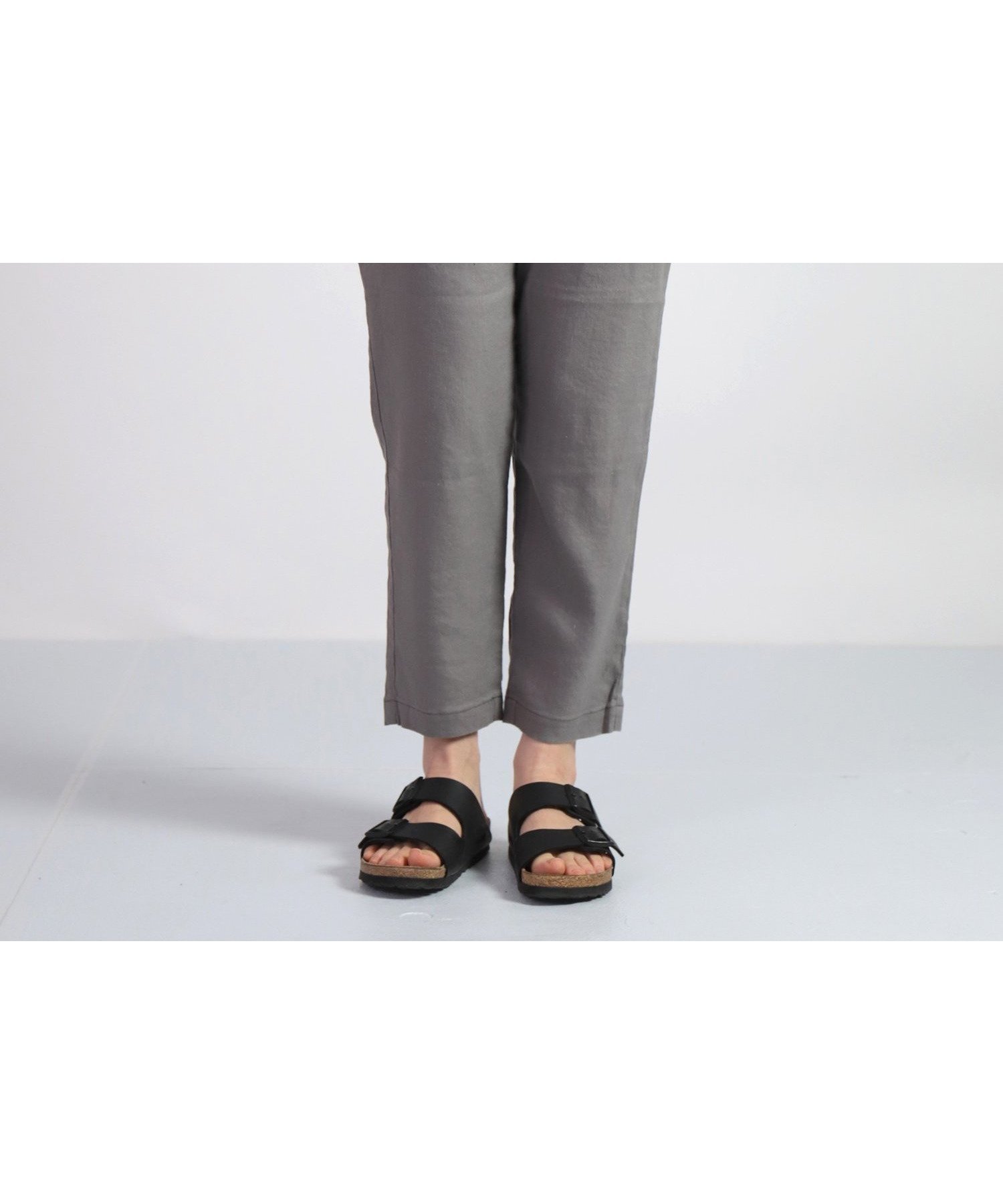 【ドミンゴ/DOMINGO】の麻レーヨンストレッチ リラックストラウザー インテリア・キッズ・メンズ・レディースファッション・服の通販 founy(ファニー) 　ファッション　Fashion　レディースファッション　Fashion for Women　春　Spring　ストレッチ　Stretch, Stretchy Fabric　とろみ　Fluid, Flowy Fabric　テーパード　Tapered, Tapered Pants　定番　Standard, Basic Item　バランス　Balance, Style Balance　フロント　Front, Front Design　ベーシック　Basic, Essential　ポケット　Pocket, Pocket Detail　リネン　Linen, Linen Fabric　リラックス　Relax, Relaxed Fit　S/S・春夏　SS, Spring/Summer, Warm Season　おすすめ　Recommended / Our Picks　夏　Summer　グレー|ID: prp329100004808372 ipo3291000000034893666