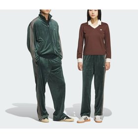 【アディダス/adidas】の【公式】アディダス adidas FB TP VELOUR / ファイヤーバード トラックパンツ ベロア 人気、トレンドファッション・服の通販 founy(ファニー) ファッション Fashion レディースファッション Fashion for Women パンツ Pants & Trousers クラシック Classic, Timeless Style スタイリッシュ Stylish, Fashionable フィット Fit, Slim Fit ベロア Velour, Soft Velvet モダン Modern, Contemporary リラックス Relax, Relaxed Fit レギュラー Regular, Standard Fit 定番 Standard, Basic Item |ID:prp329100004808377