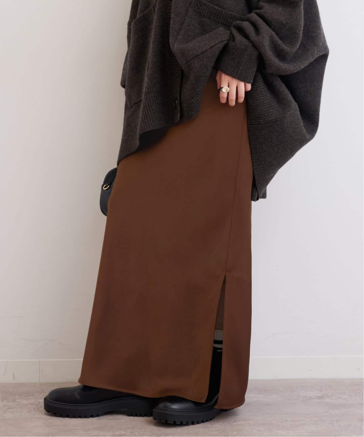 【ジャーナルスタンダード レリューム/JOURNAL STANDARD relume】のサテンナロースカート インテリア・キッズ・メンズ・レディースファッション・服の通販 founy(ファニー) ファッション Fashion レディースファッション Fashion for Women スカート Skirts 2025年 2025 2025-2026秋冬・A/W Autumn/Winter 2025–26 AW25–26 おすすめ Recommended / Our Picks サテン Satin, Glossy Fabric スウェット / スエット Sweatshirt, Sweatwear スタイリッシュ Stylish, Fashionable ペチコート Petticoat, Underskirt リラックス Relax, Relaxed Fit ブラウン|ID: prp329100004808434 ipo3291000000034894326