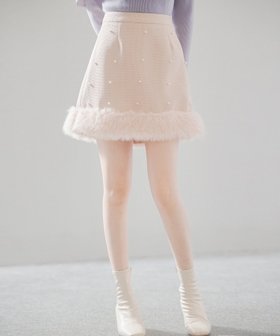 【セゾンドパピヨン/SAISON DE PAPILLON】のパール付きハイウエストツイードミニスカート 人気、トレンドファッション・服の通販 founy(ファニー) ファッション Fashion レディースファッション Fashion for Women スカート Skirts ミニスカート Mini Skirts インナー Innerwear ガーリー Girly, Feminine Style コンシャス Conscious, Bodycon シンプル Simple, Minimal パール Pearl, Pearl Accent フロント Front, Front Design |ID:prp329100004808461