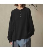 【メゾンスペシャル/MAISON SPECIAL】のCurve switching Prime-Over Henry Neck Long Sleeve T-Shirt 人気、トレンドファッション・服の通販 founy(ファニー) ファッション Fashion レディースファッション Fashion for Women トップス・カットソー Cut & Sew Tops シャツ・ブラウス・オフィスカジュアル Elegant Blouses & Button-Ups ロングTシャツ・Tシャツ Longline T-Shirts & Tees アウトドア Outdoor Clothing ヴィンテージ Vintage Style 切替 Switching, Contrast Panel ショルダー Shoulder, Shoulder Strap スポーツ Sports, Activewear トレンド Trend, Trending Now ドロップ Drop Shoulder, Dropped Style ベーシック Basic, Essential ミリタリー Military, Army Style ワーク Workwear, Utility Style thumbnail BLK|ID: prp329100004808486 ipo3291000000034894911