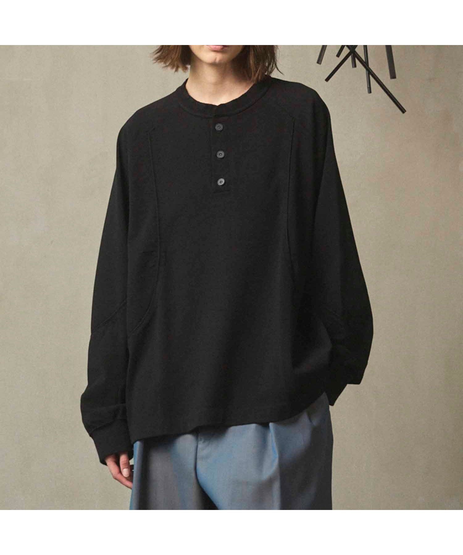 【メゾンスペシャル/MAISON SPECIAL】のCurve switching Prime-Over Henry Neck Long Sleeve T-Shirt インテリア・キッズ・メンズ・レディースファッション・服の通販 founy(ファニー) ファッション Fashion レディースファッション Fashion for Women トップス・カットソー Cut & Sew Tops シャツ・ブラウス・オフィスカジュアル Elegant Blouses & Button-Ups ロングTシャツ・Tシャツ Longline T-Shirts & Tees アウトドア Outdoor Clothing ヴィンテージ Vintage Style 切替 Switching, Contrast Panel ショルダー Shoulder, Shoulder Strap スポーツ Sports, Activewear トレンド Trend, Trending Now ドロップ Drop Shoulder, Dropped Style ベーシック Basic, Essential ミリタリー Military, Army Style ワーク Workwear, Utility Style BLK|ID: prp329100004808486 ipo3291000000034894911