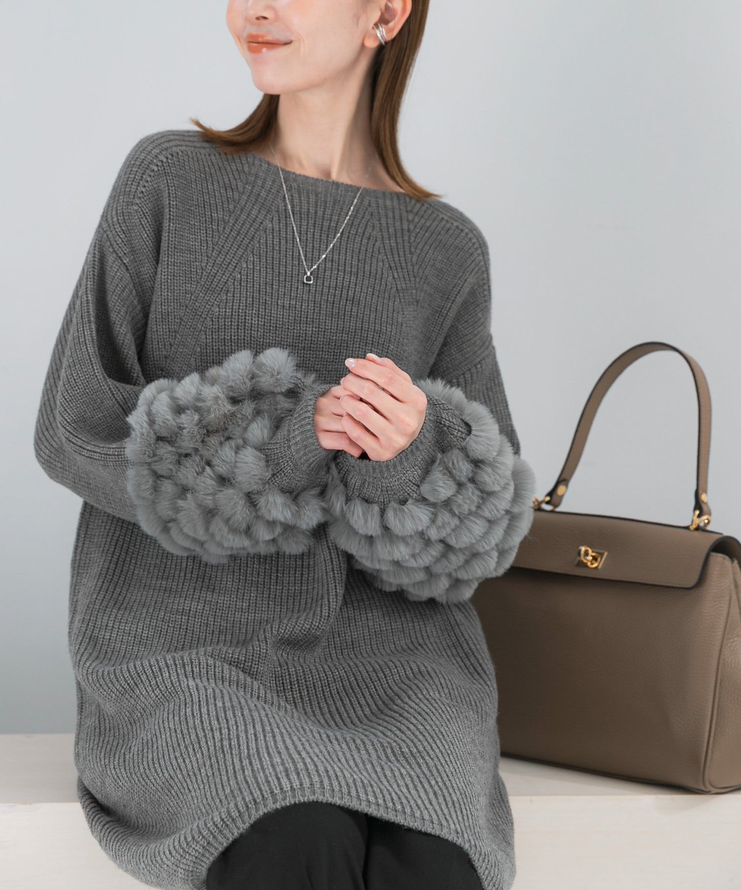 【アーバンリサーチ ロッソ/URBAN RESEARCH ROSSO】のファードッキングニットミニワンピース インテリア・キッズ・メンズ・レディースファッション・服の通販 founy(ファニー) ファッション Fashion レディースファッション Fashion for Women ワンピース Dresses 2025年 2025 2025-2026秋冬・A/W Autumn/Winter 2025–26 AW25–26 冬 Winter / This Winter インナー Innerwear タートルネック Turtleneck, High Neck ドッキング Docking, Mixed Material A/W・秋冬 Autumn/Winter グレー|ID: prp329100004808542 ipo3291000000034895413