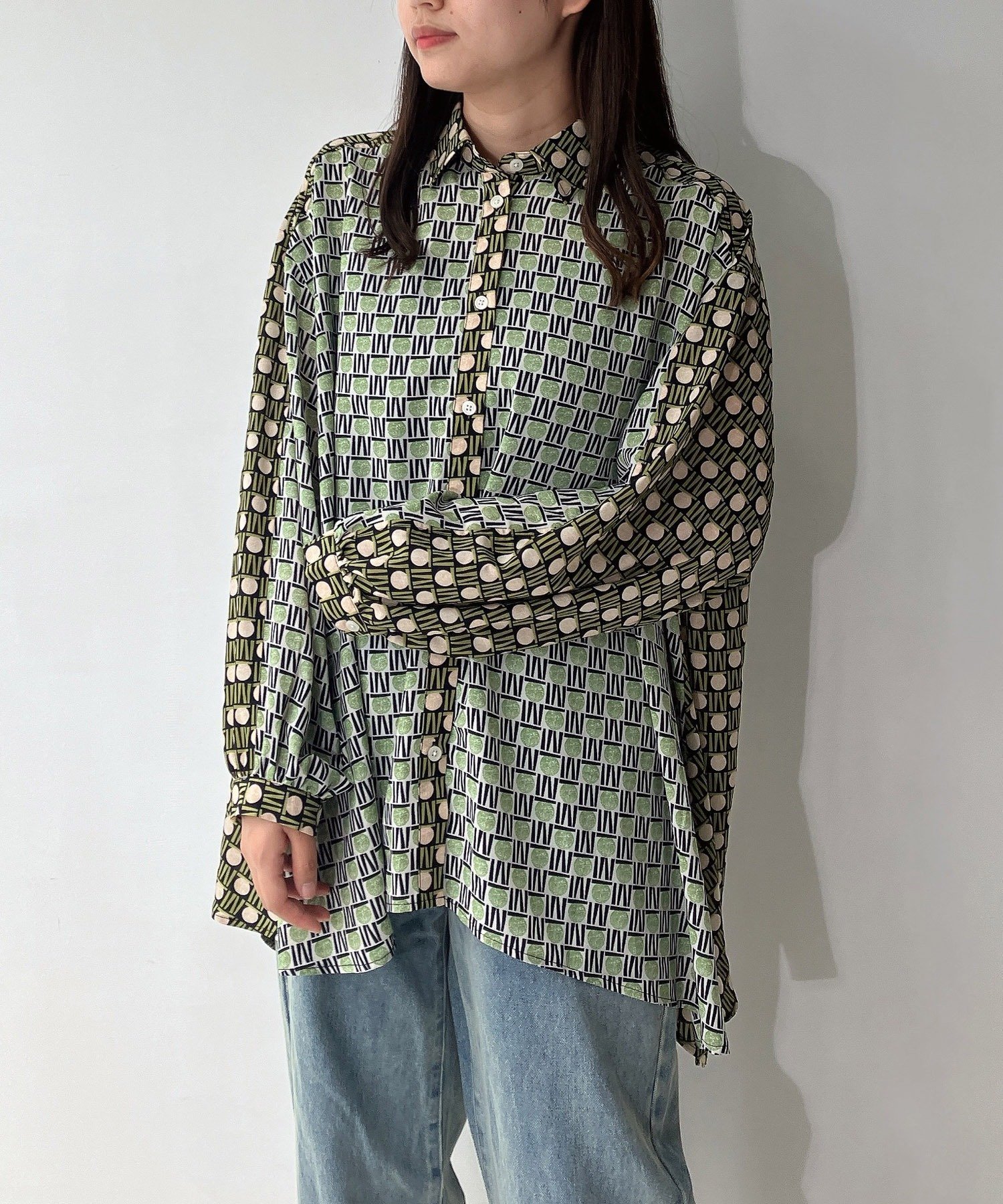 【アズノウアズ プラス/AS KNOW AS plus】の♪イレギュラーヘムMIXチュニック インテリア・キッズ・メンズ・レディースファッション・服の通販 founy(ファニー) ファッション Fashion レディースファッション Fashion for Women トップス・カットソー Cut & Sew Tops イレギュラーヘム Irregular Hem スラックス Slacks, Dress Pants チュニック Tunic, Long Top デニム Denim, Jeans Material 再入荷 Restock / Back in Stock エレガント 上品 Elegant GRキカ|ID: prp329100004808871 ipo3291000000034899945