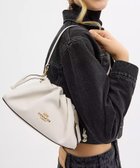 【コーチ/COACH】の【公式】フェイ ショルダー バッグ・ルーシング 人気、トレンドファッション・服の通販 founy(ファニー) ファッション Fashion レディースファッション Fashion for Women シューズ Shoes, Footwear ショルダー Shoulder, Shoulder Strap ドローストリング Drawstring, Pull Cord マグネット Magnet, Magnetic Closure ラップ Wrap, Wrap Design 財布 Wallet, Purse thumbnail WHITE|ID: prp329100004808994 ipo3291000000034901109